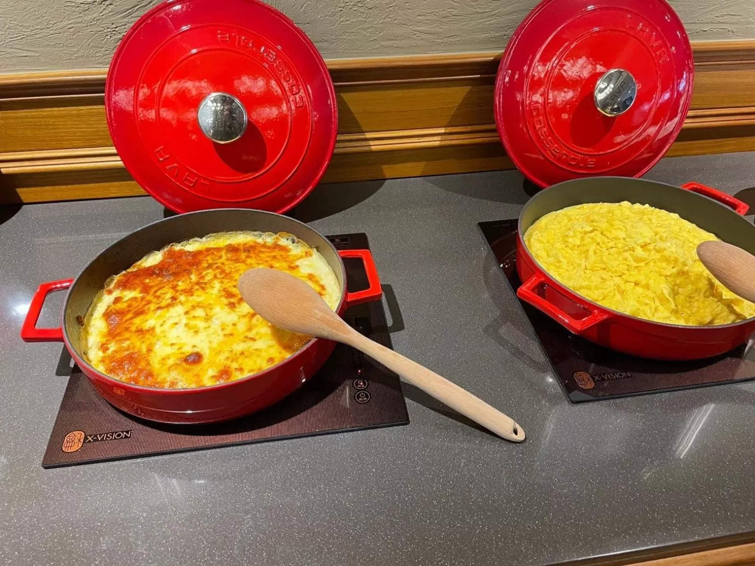 Breakfast in Jia's Inn