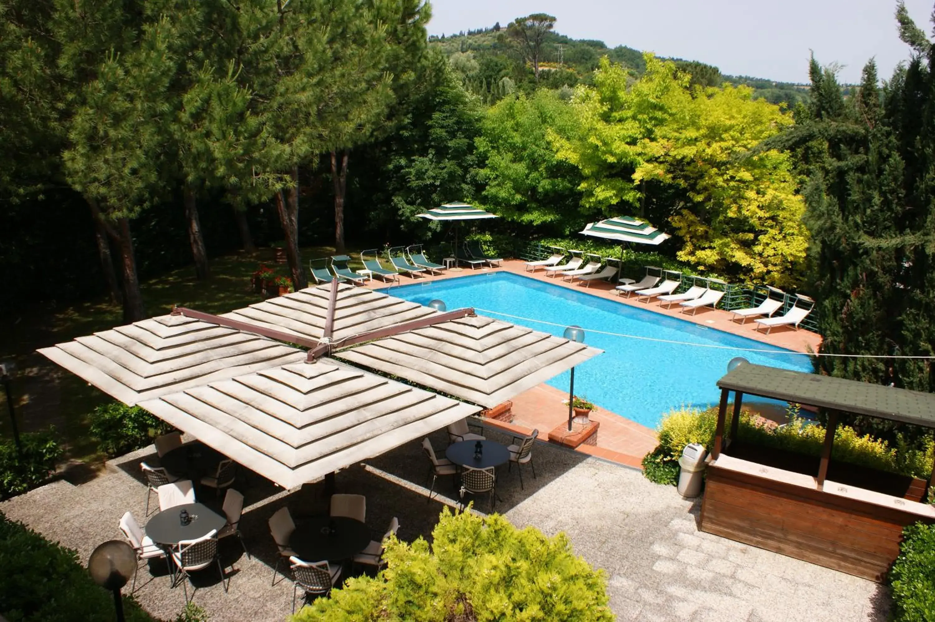Restaurant/places to eat, Pool View in Park Hotel Chianti