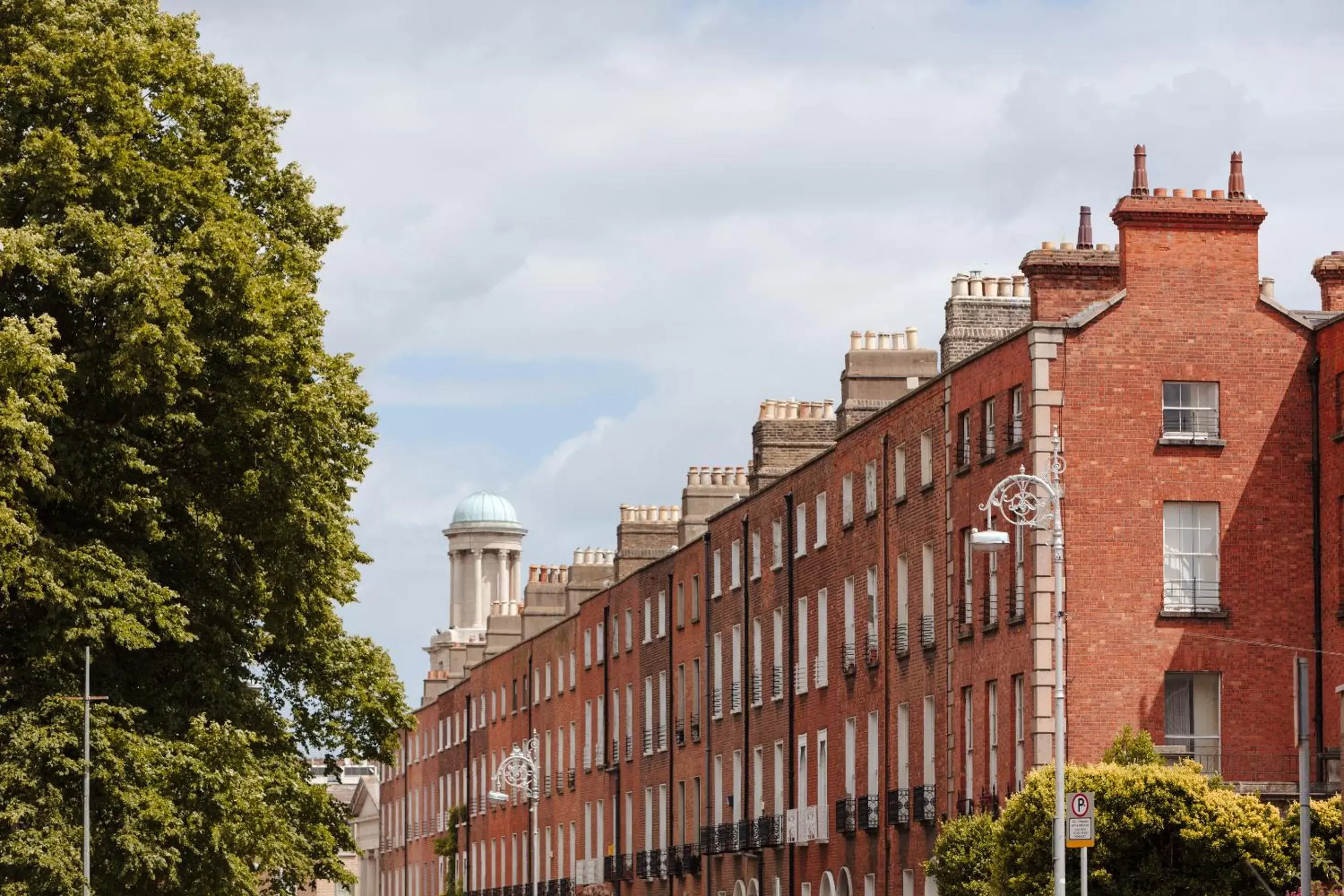 Property Building in Sonder The Earl