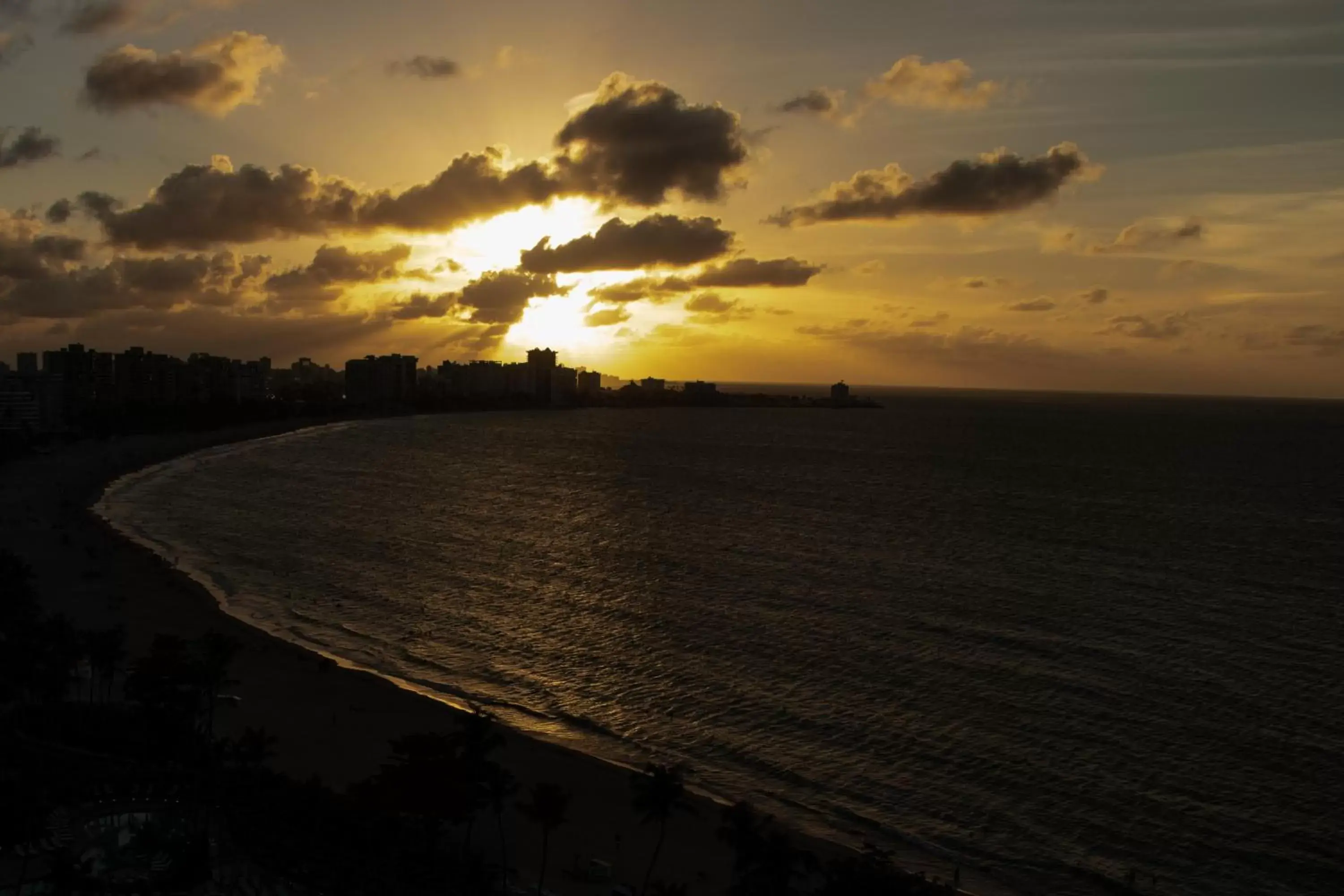 Balcony/Terrace, Beach in OCEAN VIEW DELUXE SUITE: PVT. BEACH & POOL