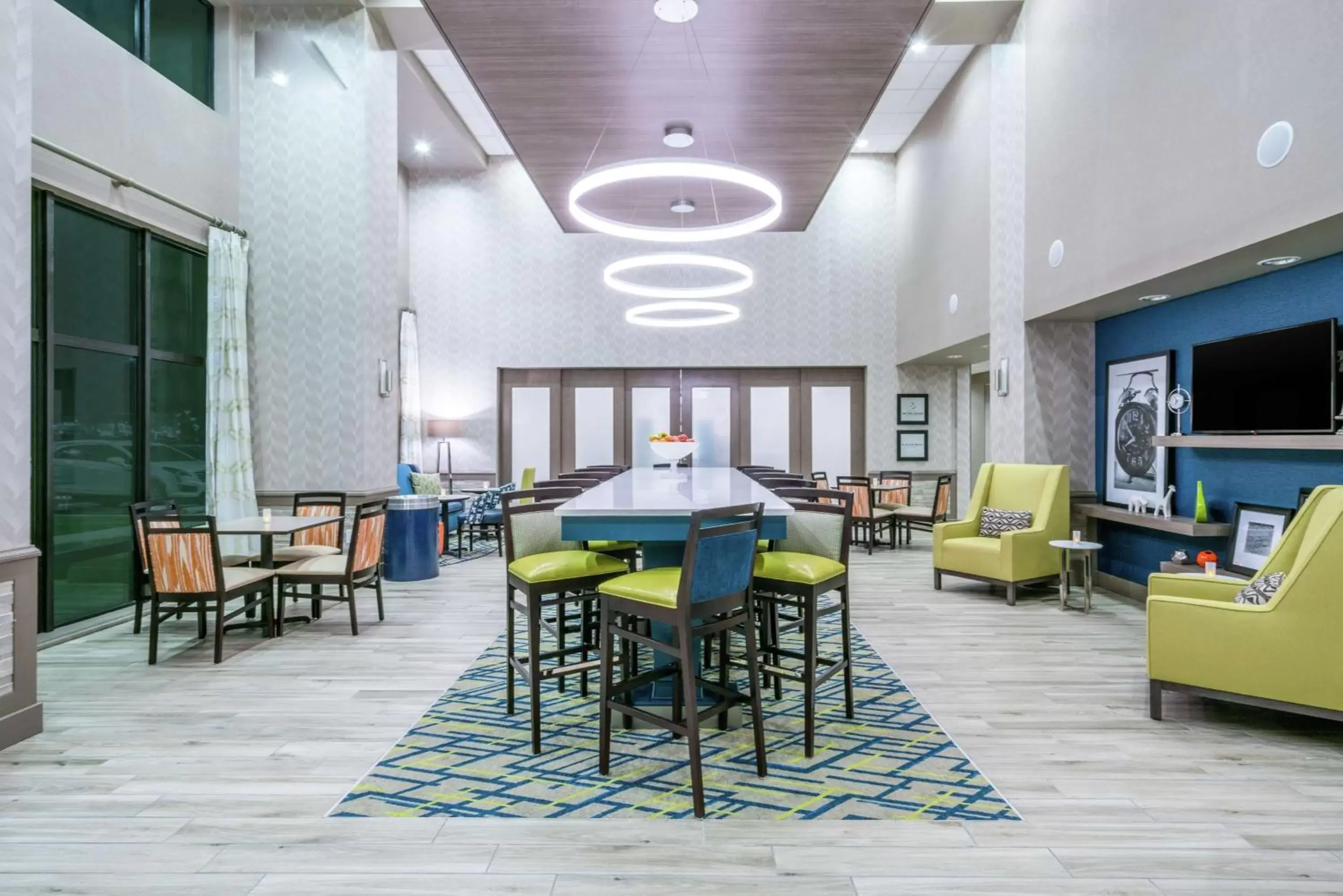 Lobby or reception in Hampton Inn & Suites Glenarden/Washington DC