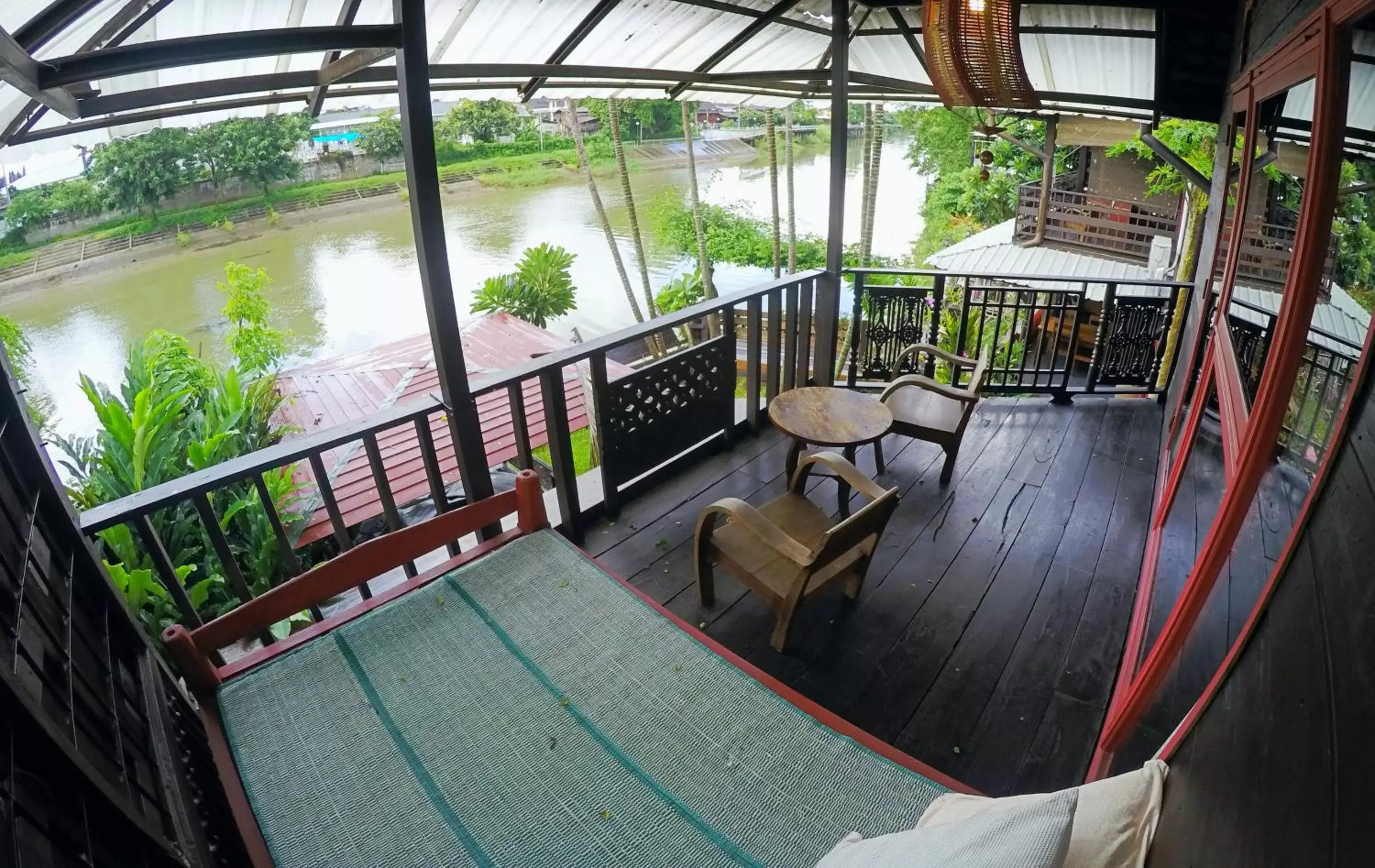 Balcony/Terrace in The Riverside Guest House
