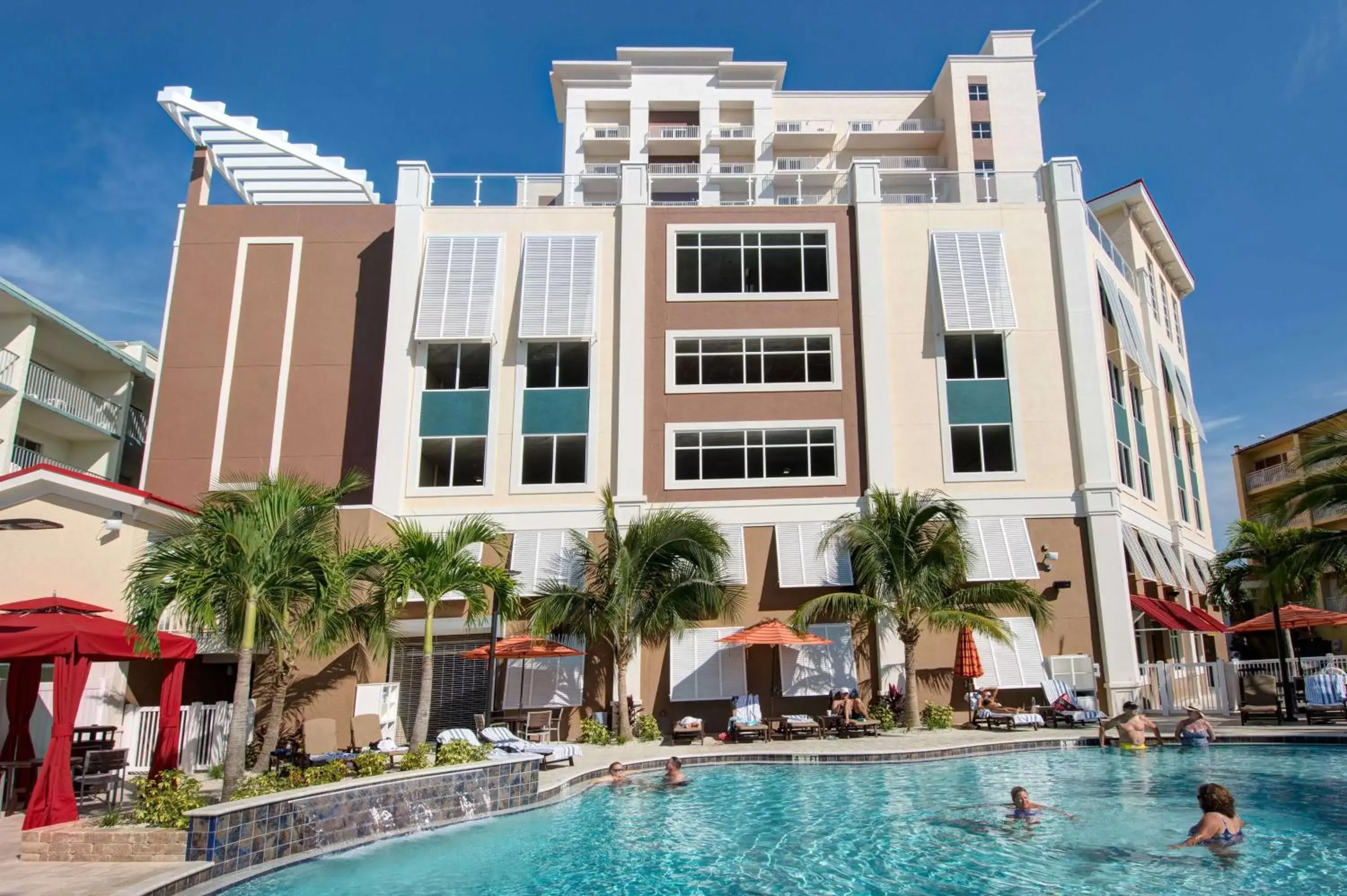 Pool view, Property Building in Hampton Inn and Suites Clearwater Beach