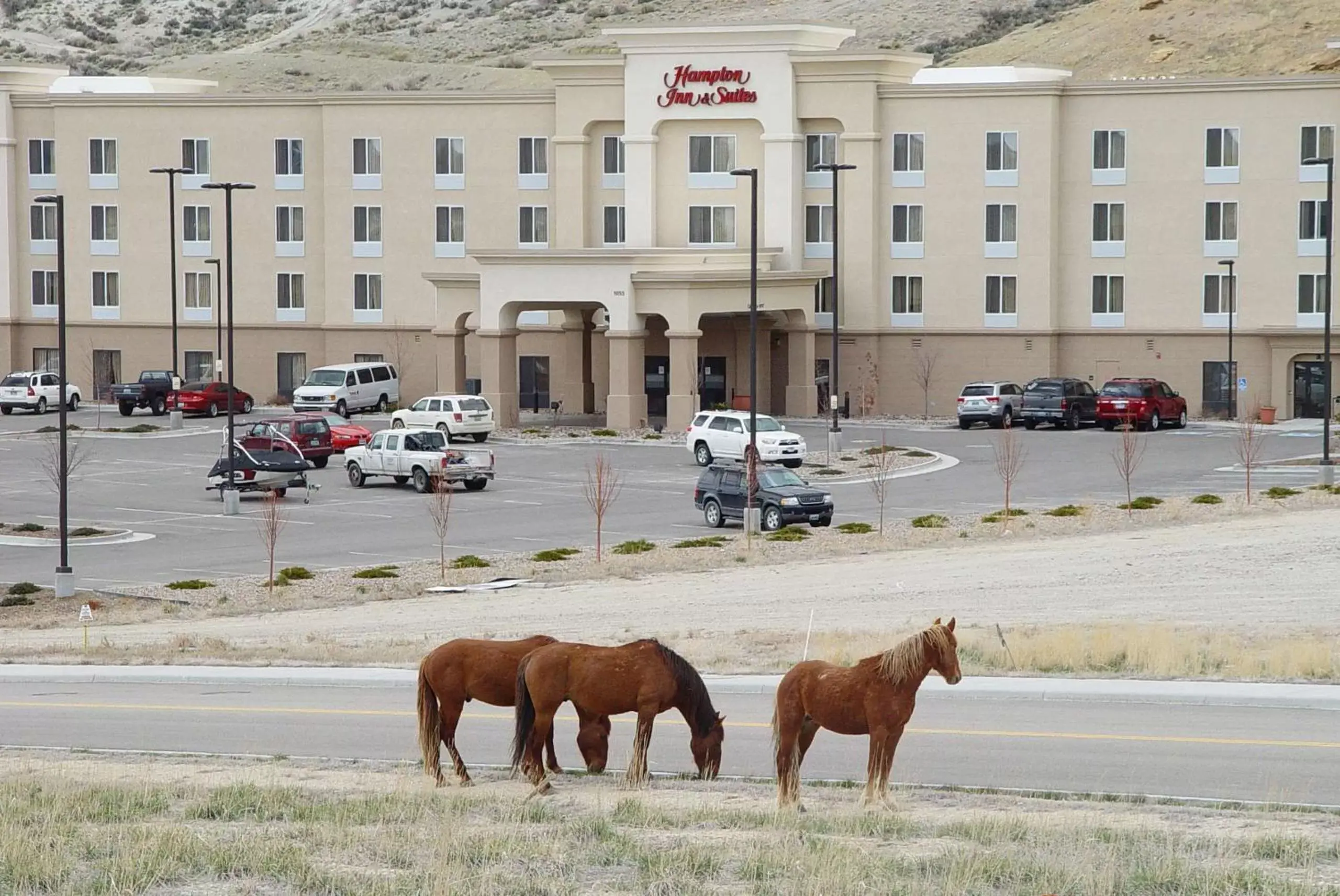 Property building in Hampton Inn & Suites Green River