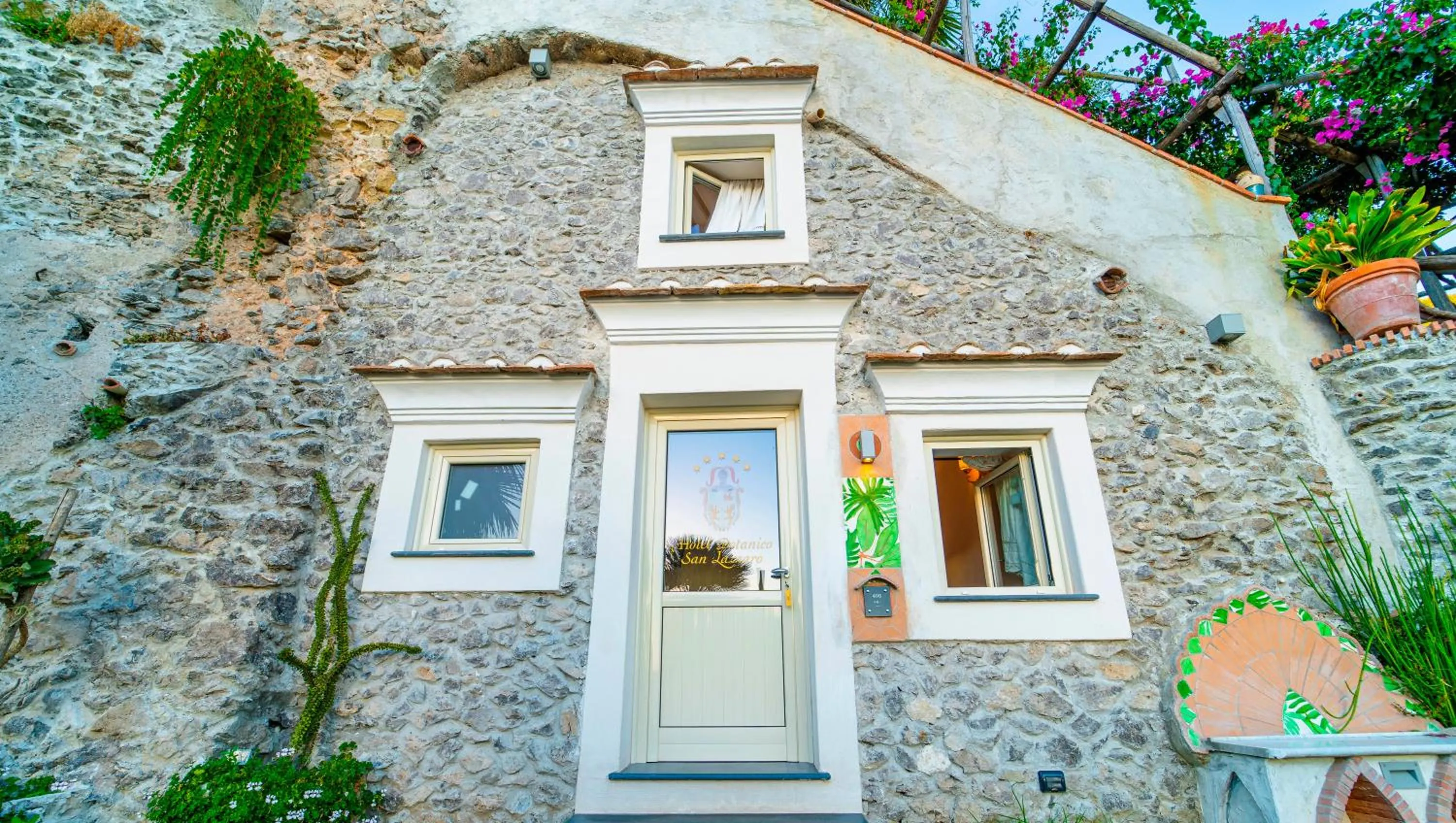 Property building in Hotel Botanico San Lazzaro