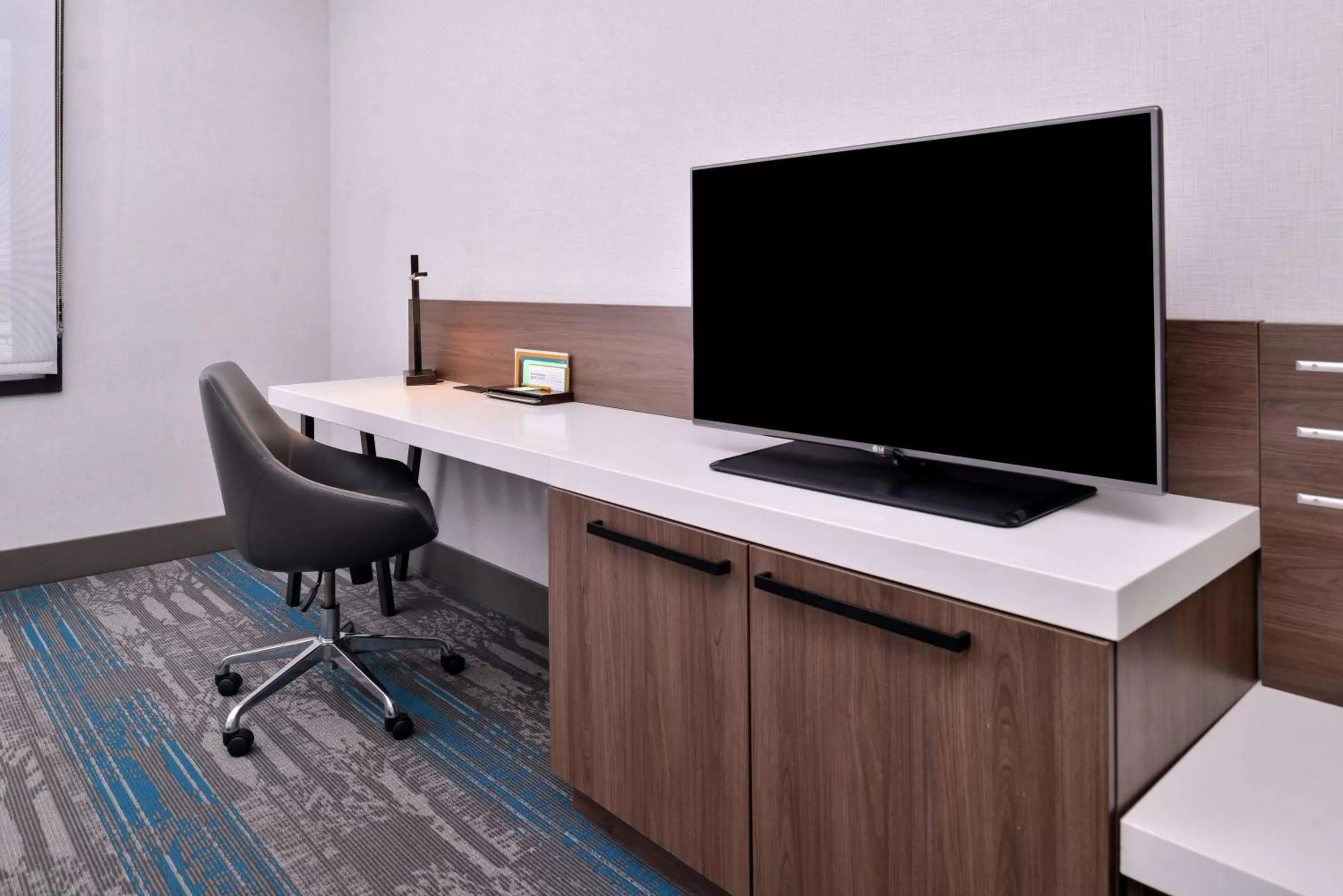 Bedroom in Hilton Garden Inn Salt Lake City Downtown