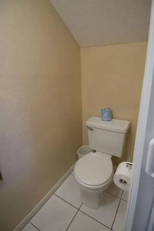 Bathroom in Anna Maria Island Inn