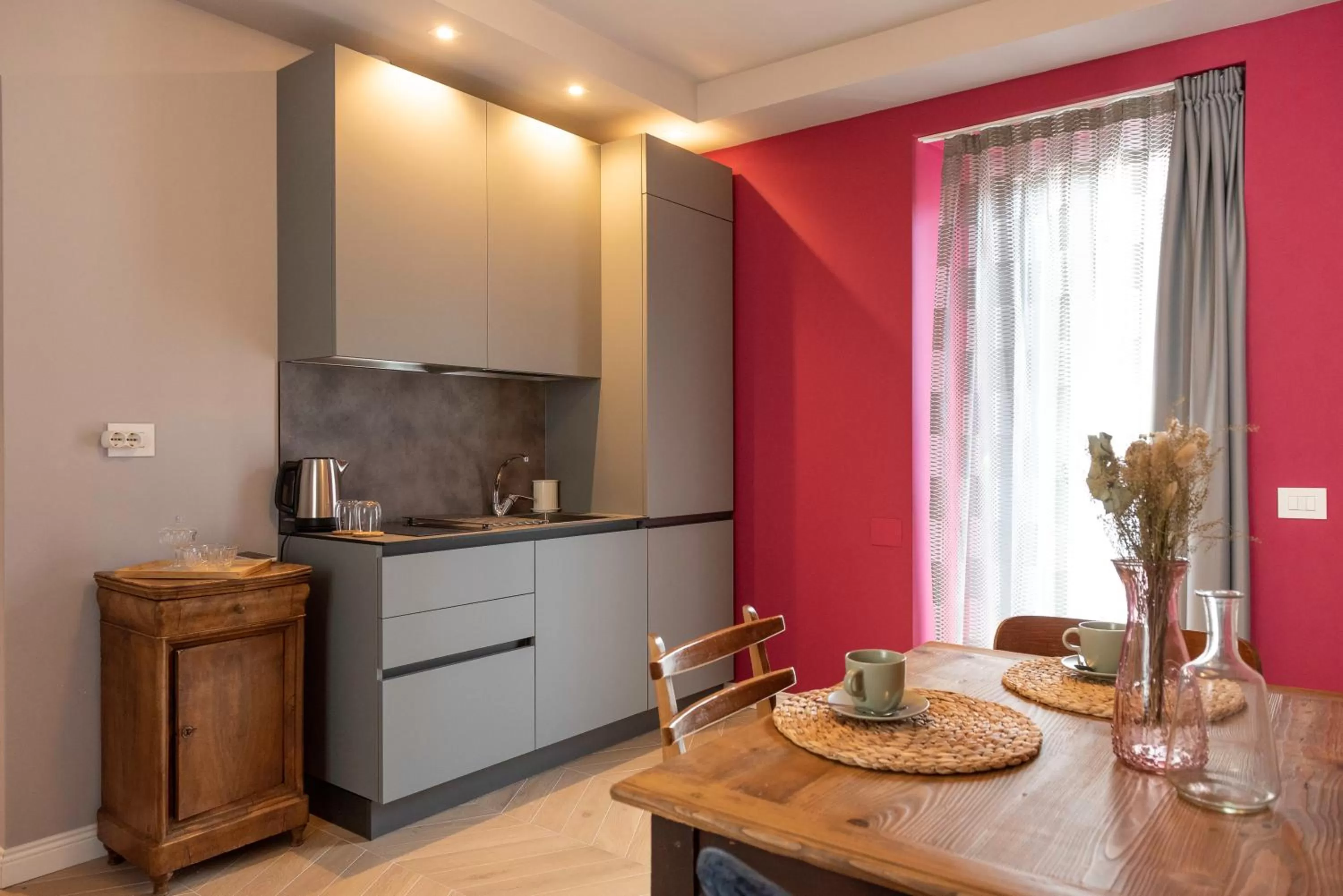 Kitchen or kitchenette, Kitchen/Kitchenette in CASA Room Apartments Machiavelli 13