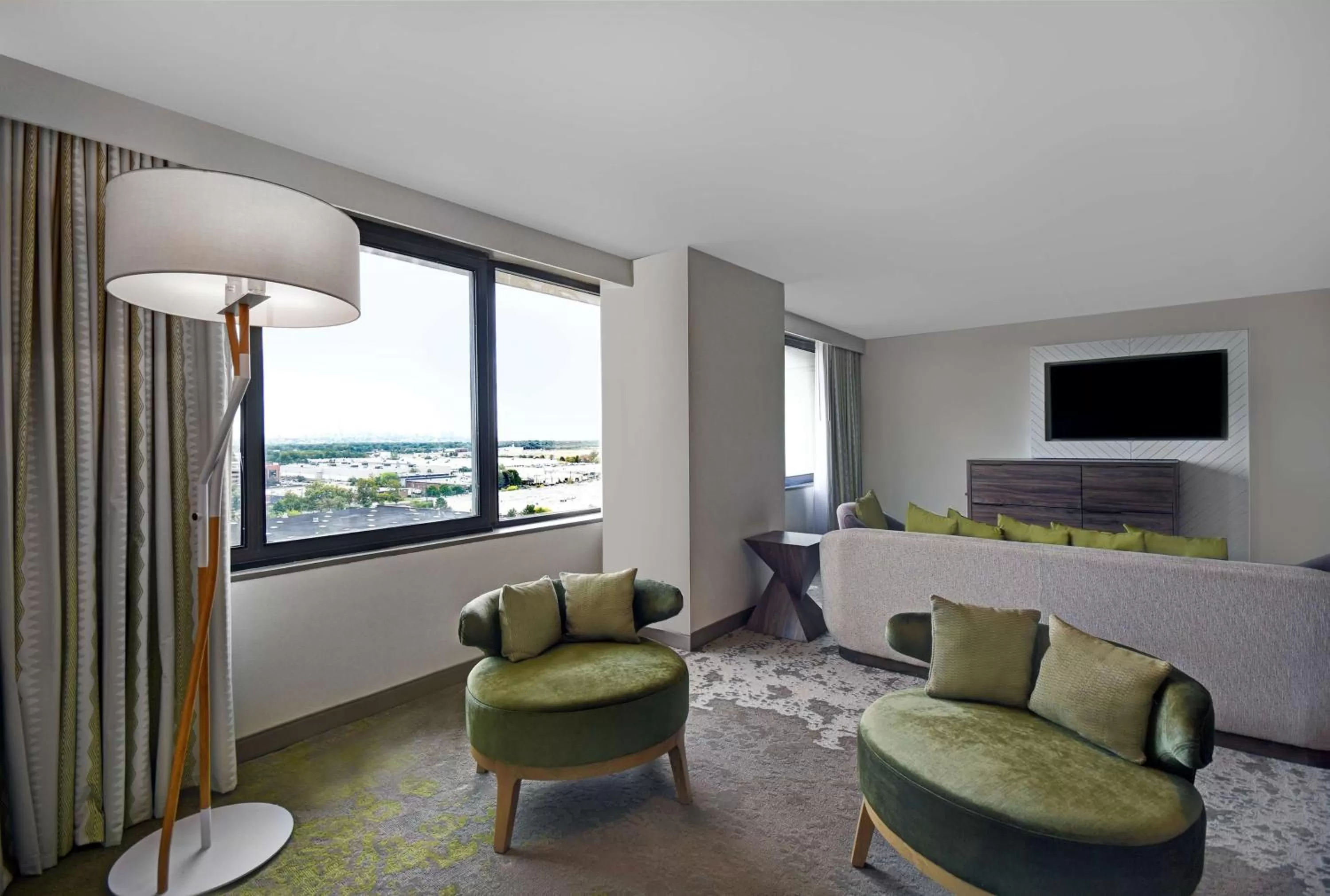 Living room in Hilton Hasbrouck Heights-Meadowlands