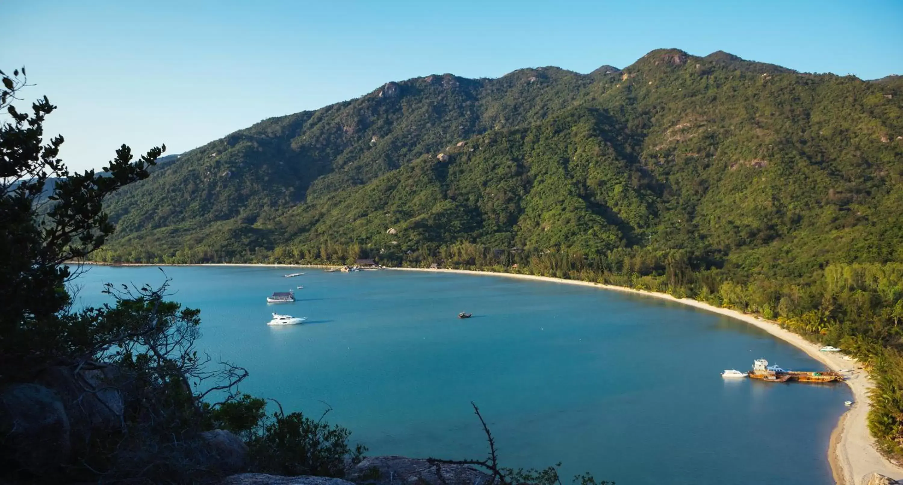 Beach in L'Alya Ninh Van Bay