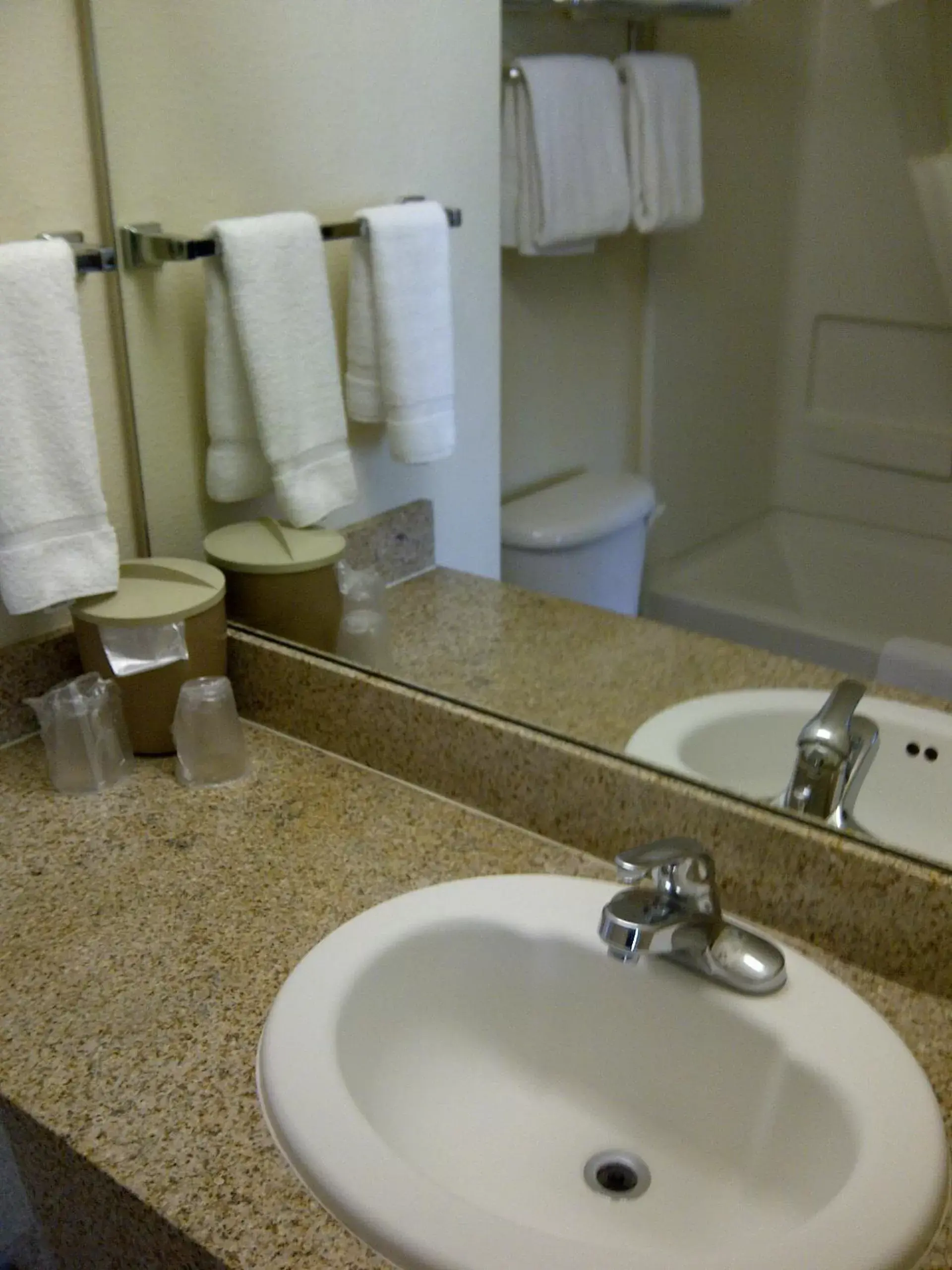 Bathroom in Hawthorn Suites by Wyndham Rancho Cordova/Folsom