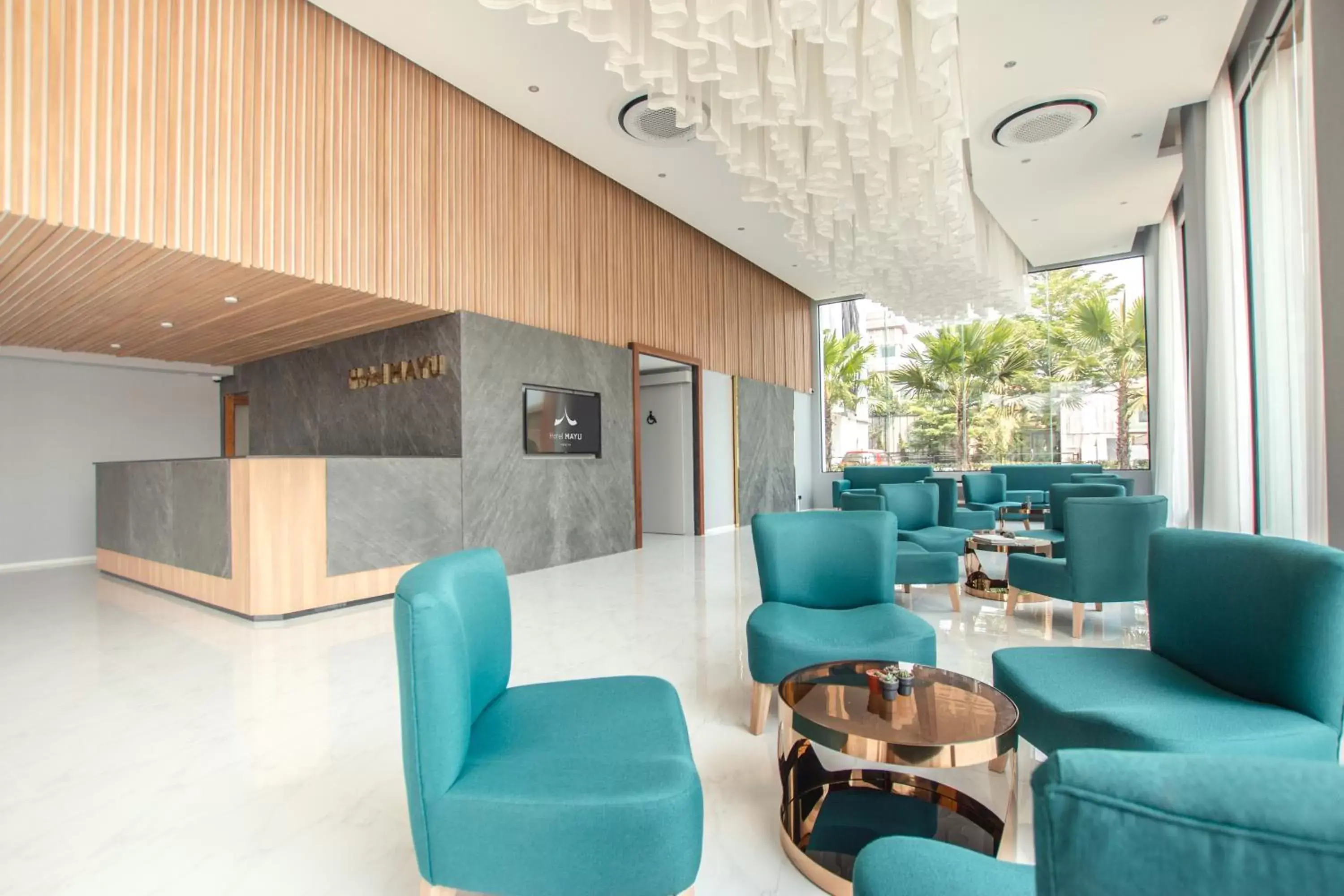 Lobby or reception, Seating Area in Hotel MAYU - SHA Plus