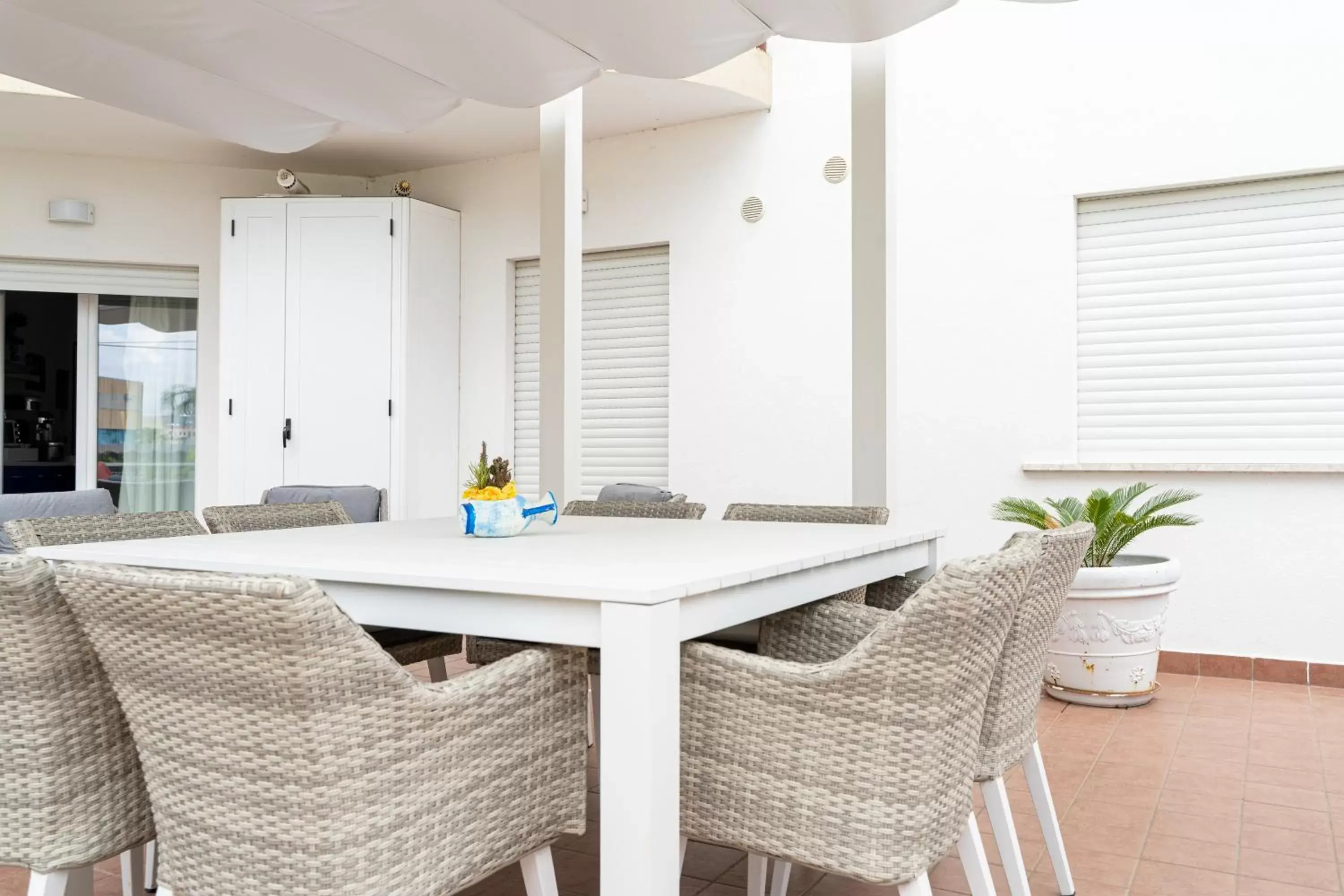 Dining Area in Oltremare Giovino