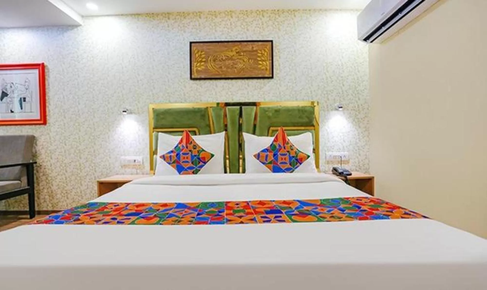 Bed in FabHotel Aerosky Grand