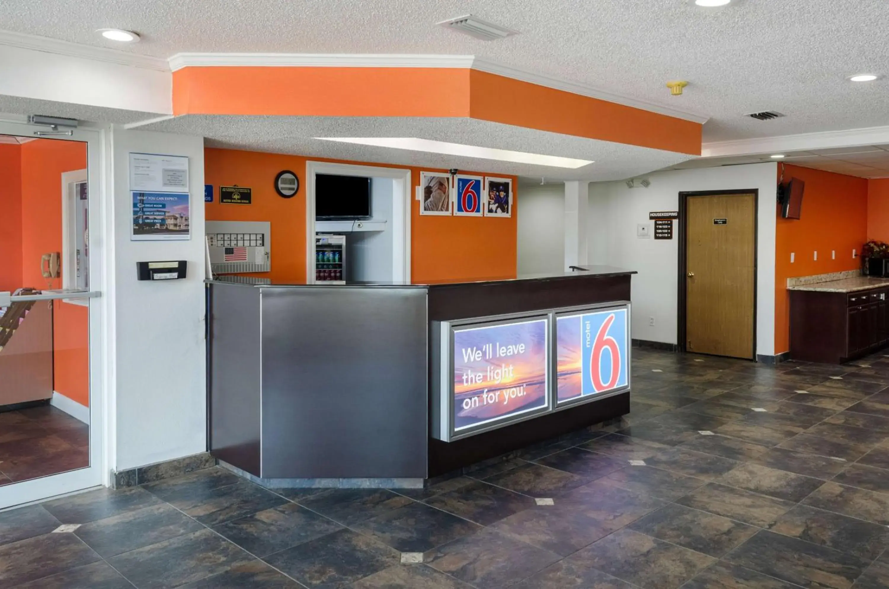 Lobby or reception, Lobby/Reception in Motel 6-Mobile, AL