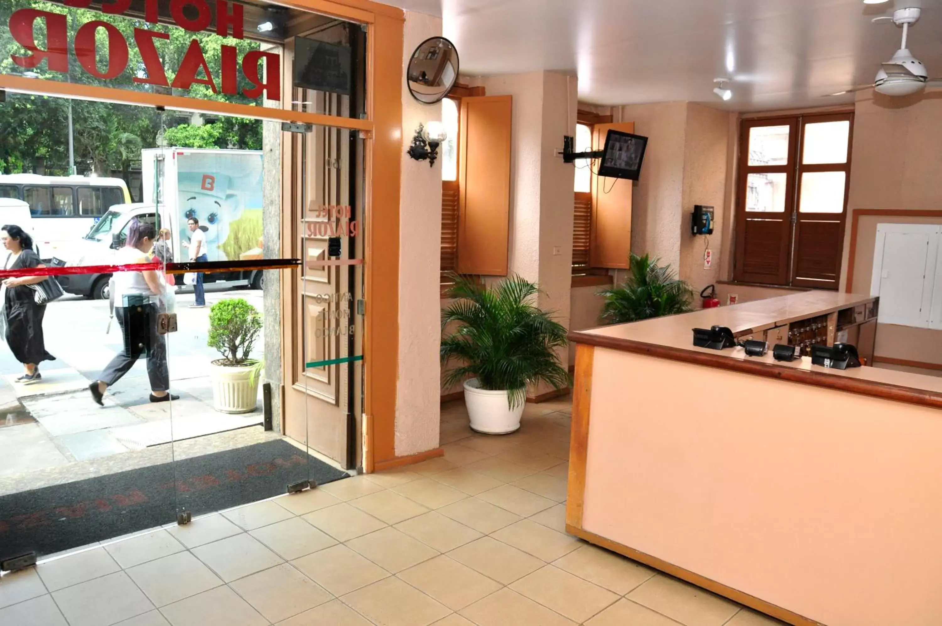 Facade/entrance, Lobby/Reception in Hotel Plaza Riazor