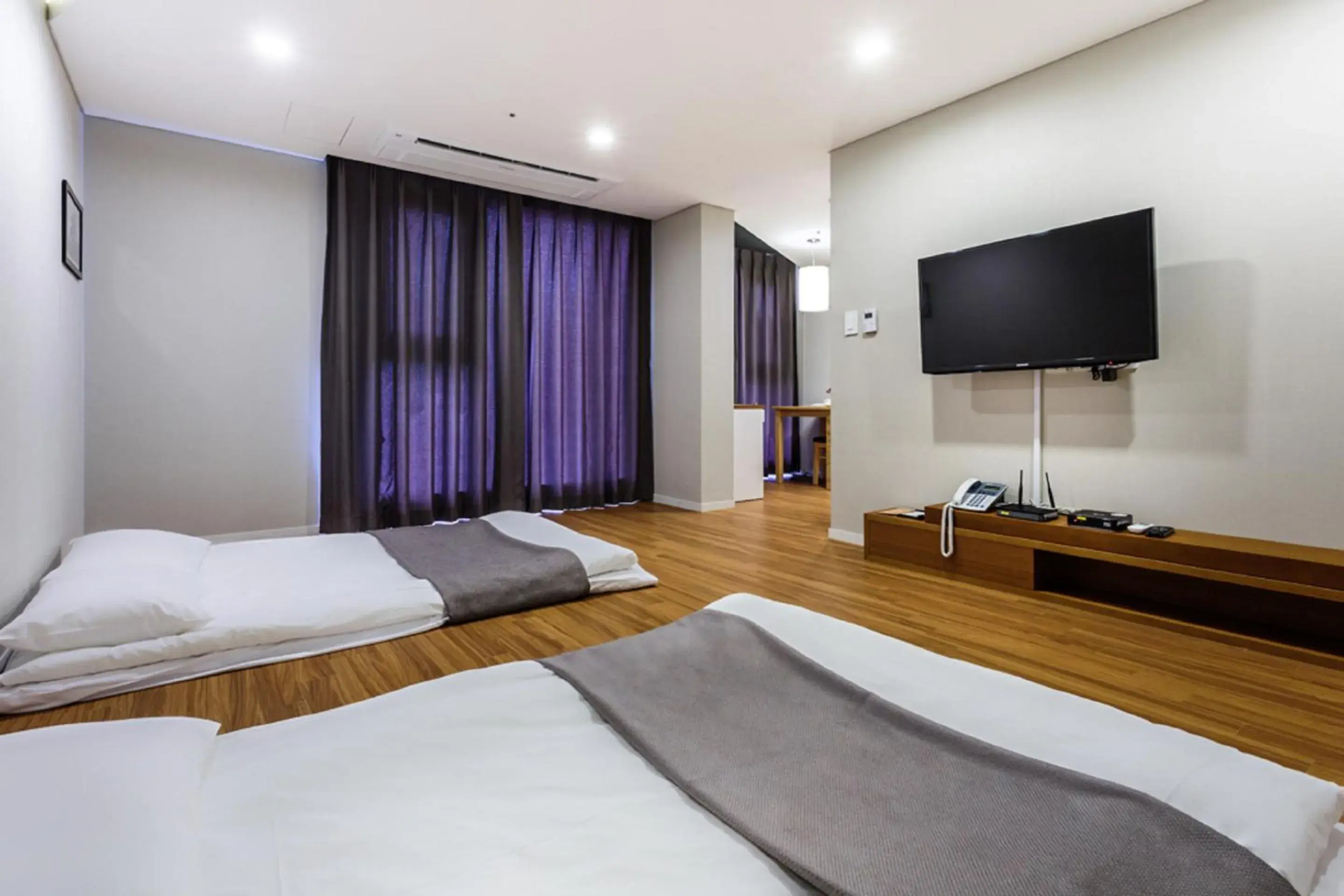 Photo of the whole room, Bed in Vistacay Hotel World Cup