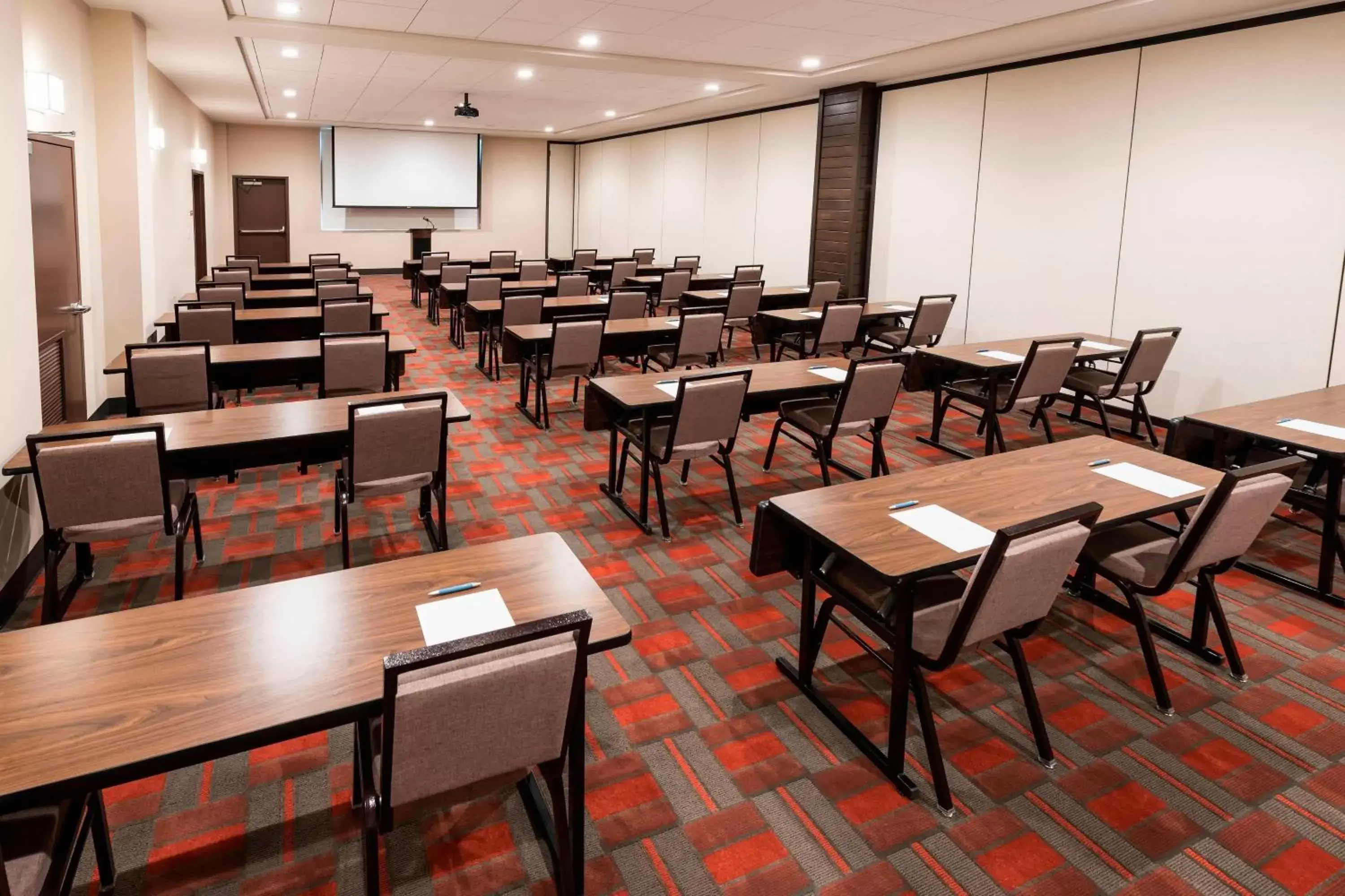 Meeting/conference room in Four Points By Sheraton Houston Energy Corridor