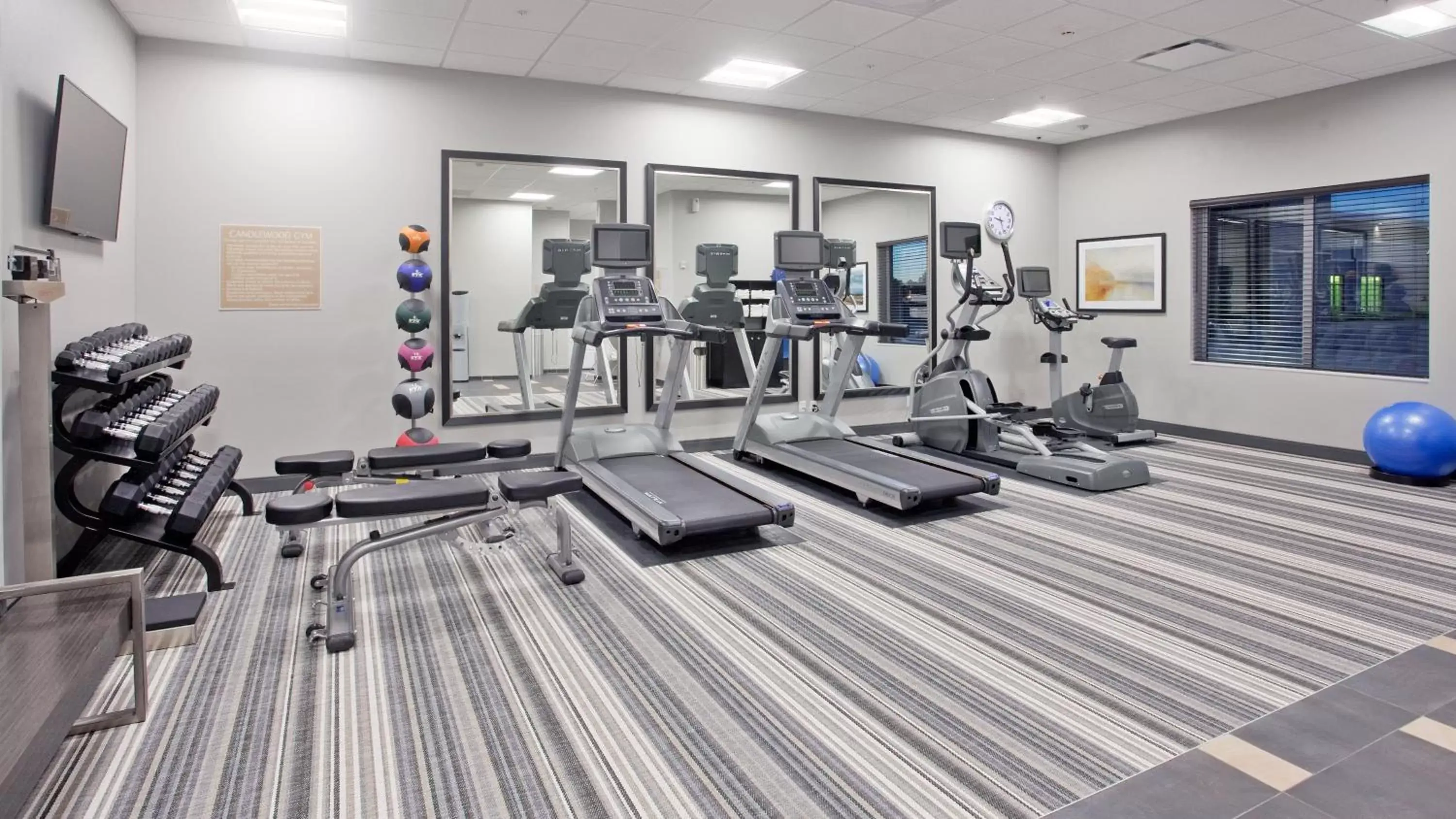 Fitness centre/facilities, Fitness Center/Facilities in Candlewood Suites Kearney, an IHG Hotel