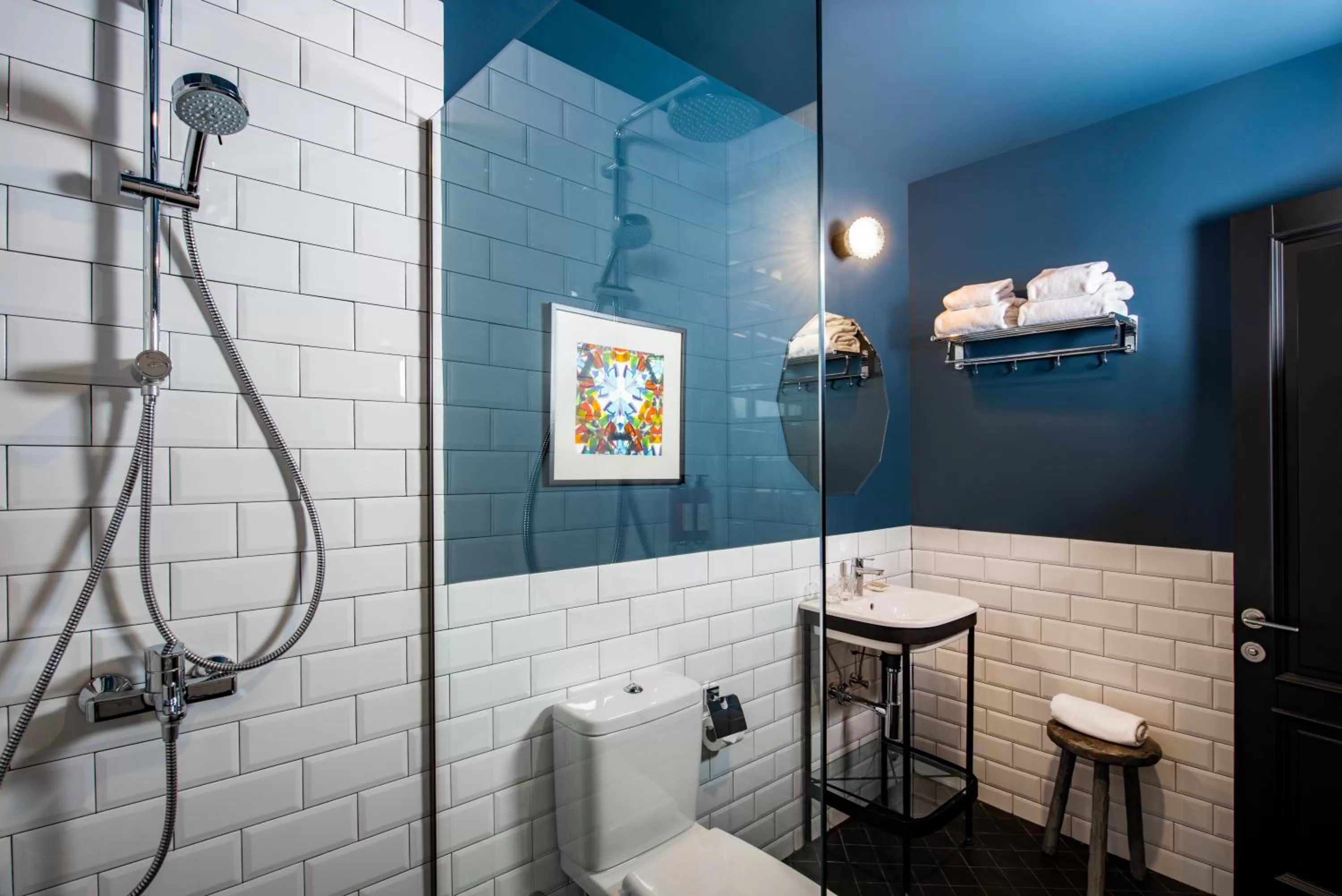 Bathroom in Communal Hotel Sololaki