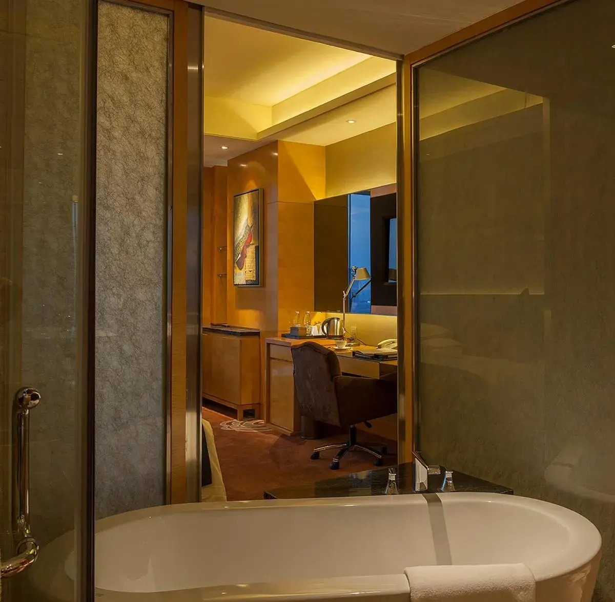 Bathroom in Felton Gloria Grand Hotel Chengdu