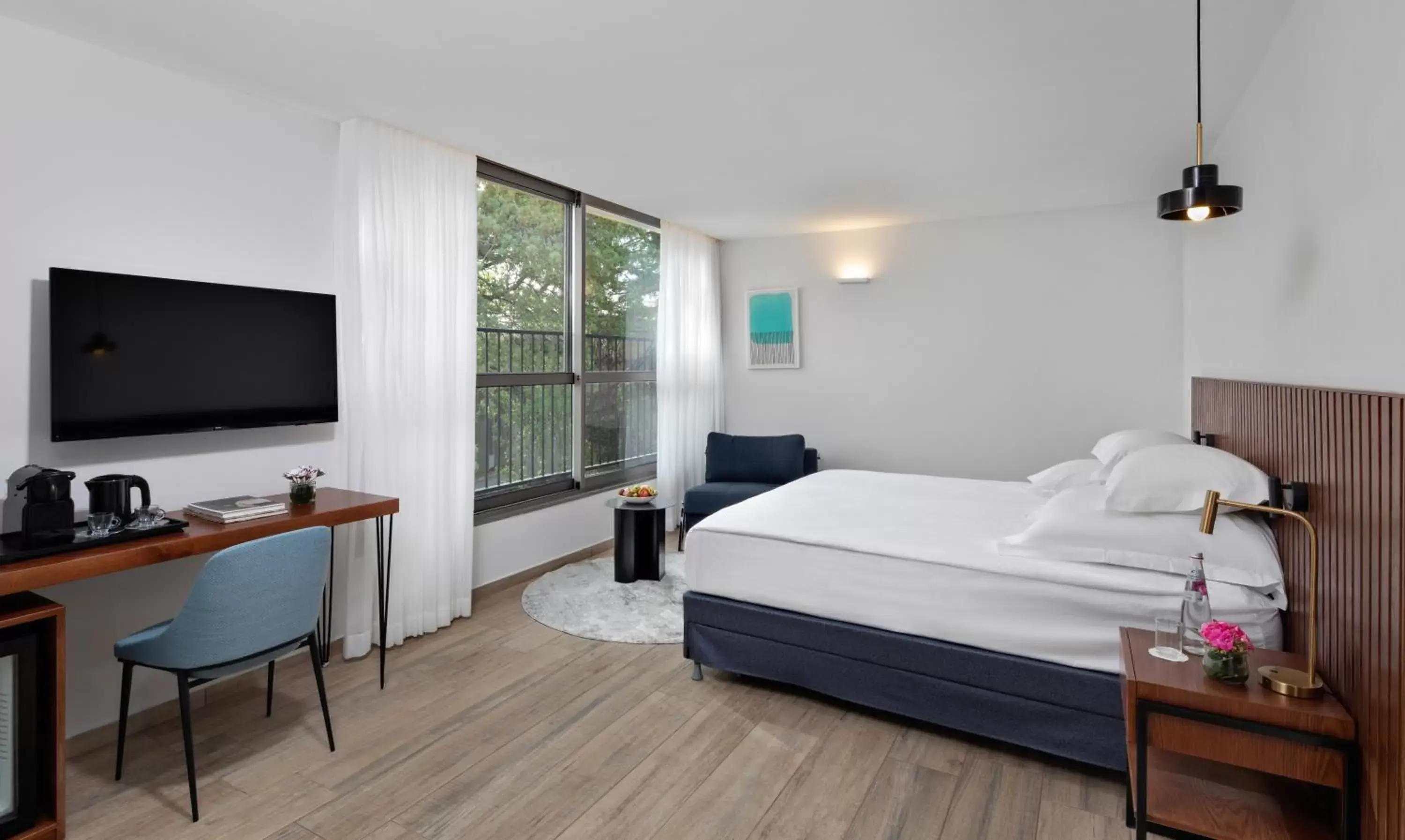Bedroom, Bed in Hacienda Forest View Hotel