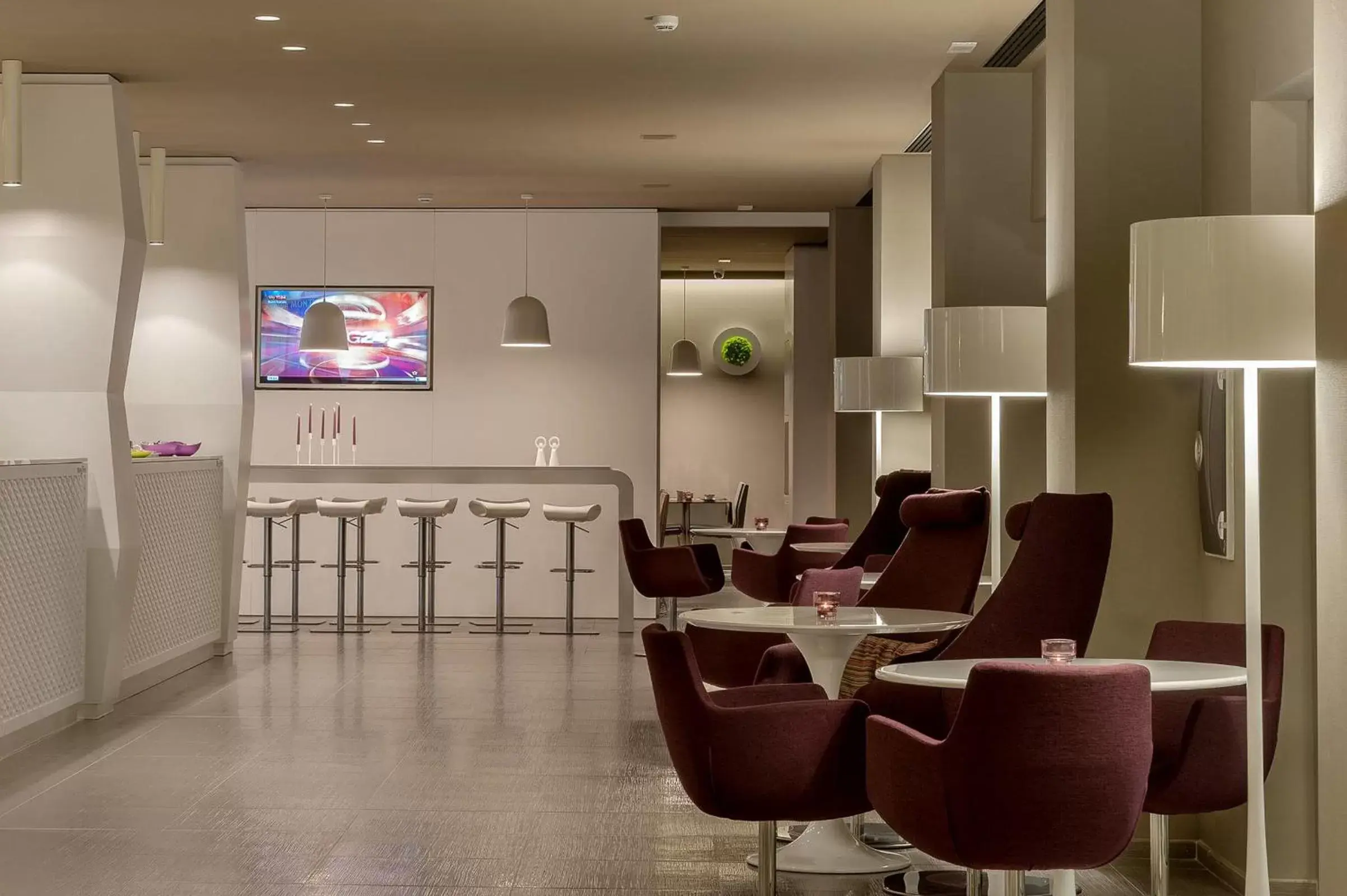 Lobby or reception in 8Piuhotel