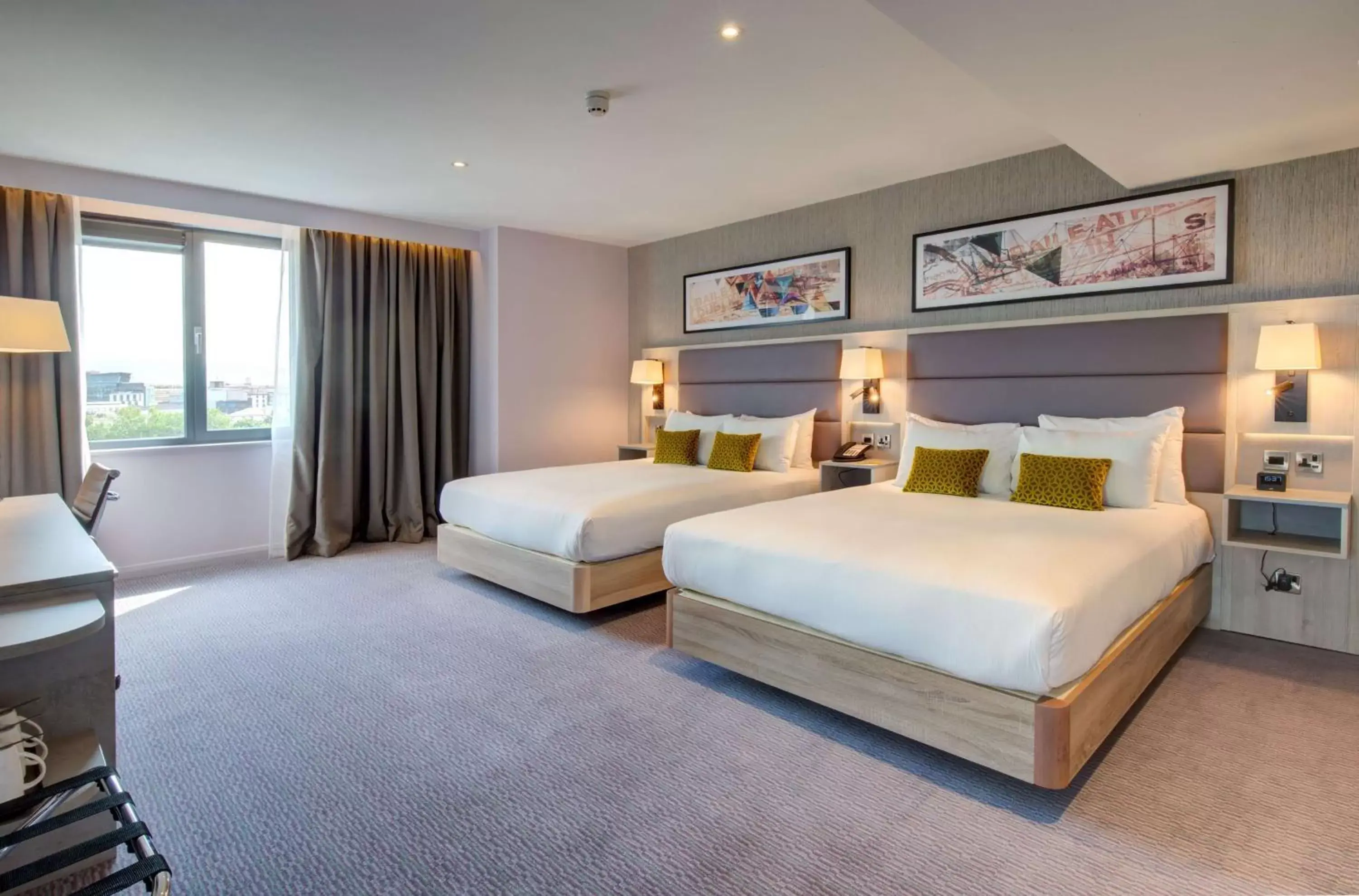 Bed in Hilton Garden Inn Dublin City Centre