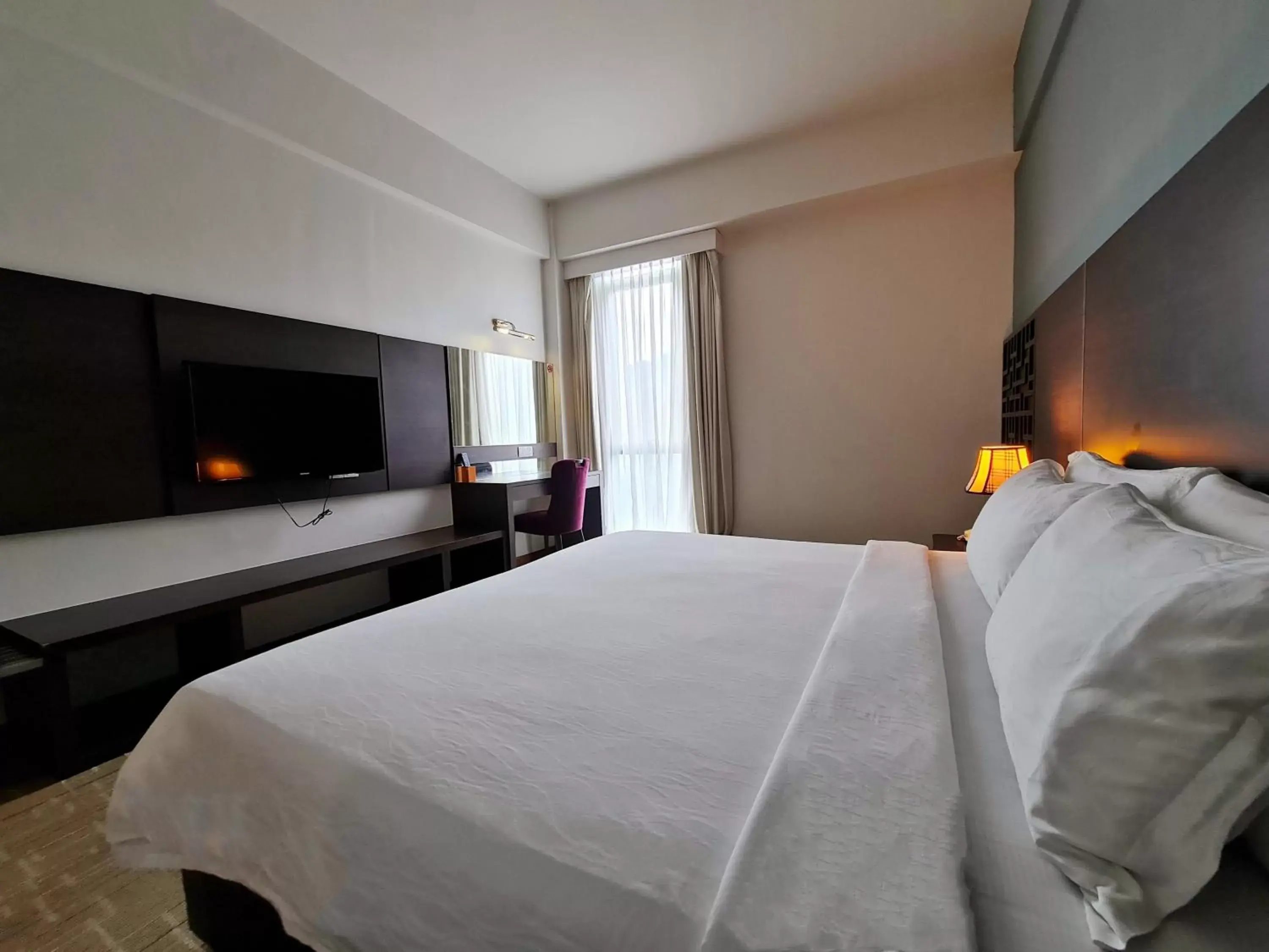 Bed in Swan Garden Hotel Bed in Swan Garden Hotel