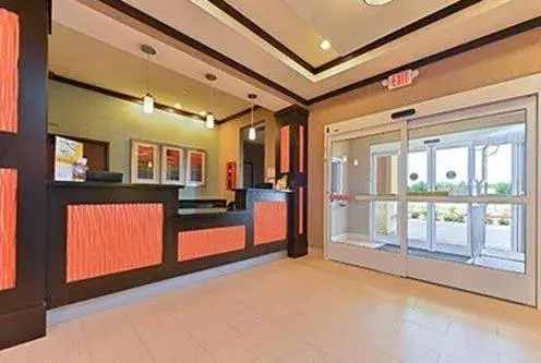 Lobby/Reception in Suburban Studios