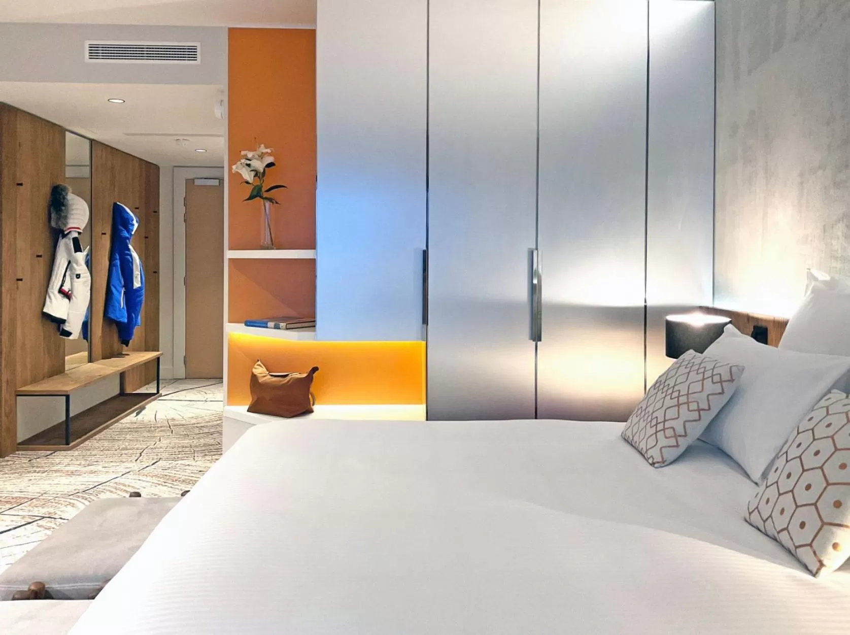 Bed in Hôtel VoulezVous by Les Etincelles