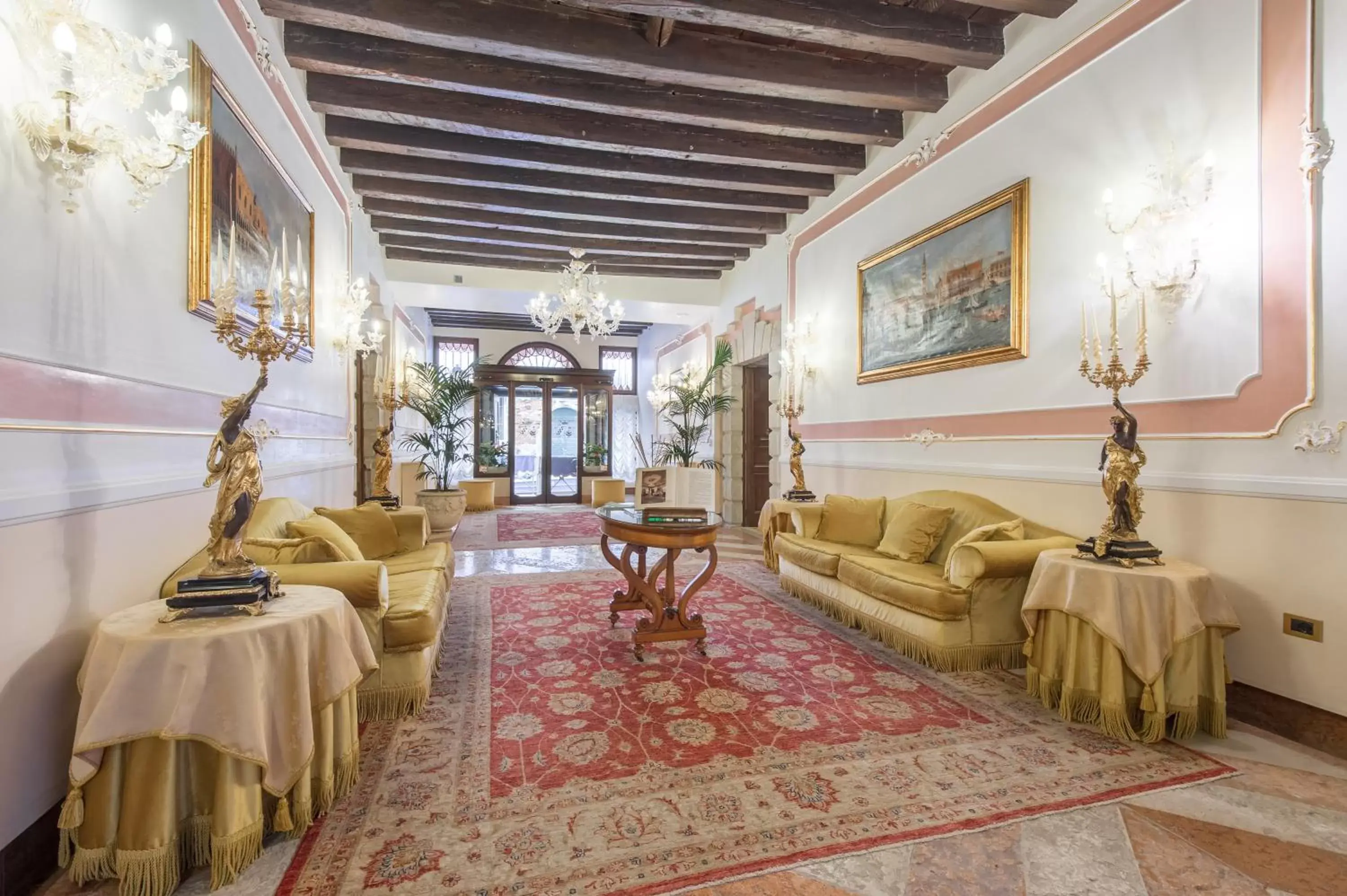 Lobby or reception in Hotel Ai Cavalieri di Venezia