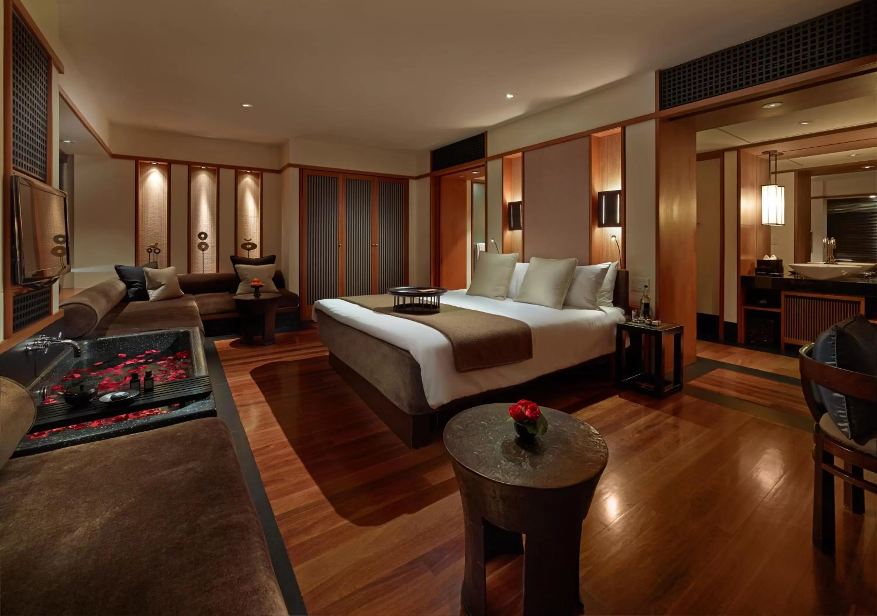 Bedroom, Bed in The Setai, Miami Beach