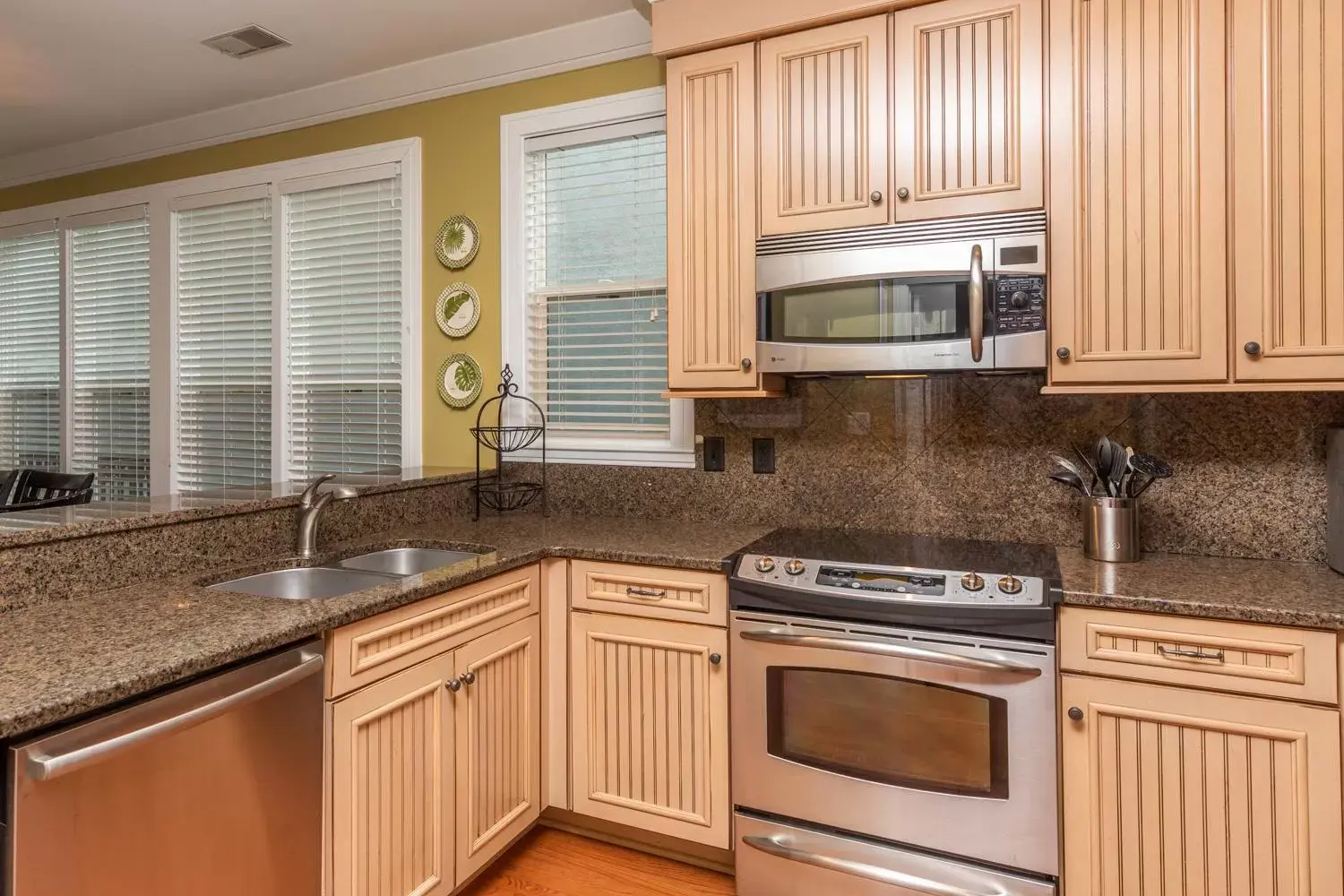 Kitchen/Kitchenette in Wild Dunes Resort - Vacation Rentals