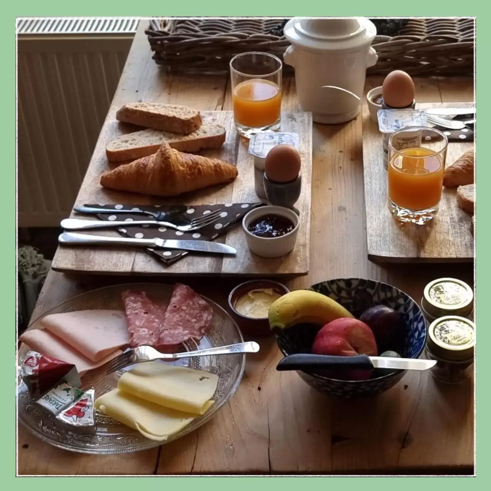 Meals, Breakfast in Bon Chez Nous