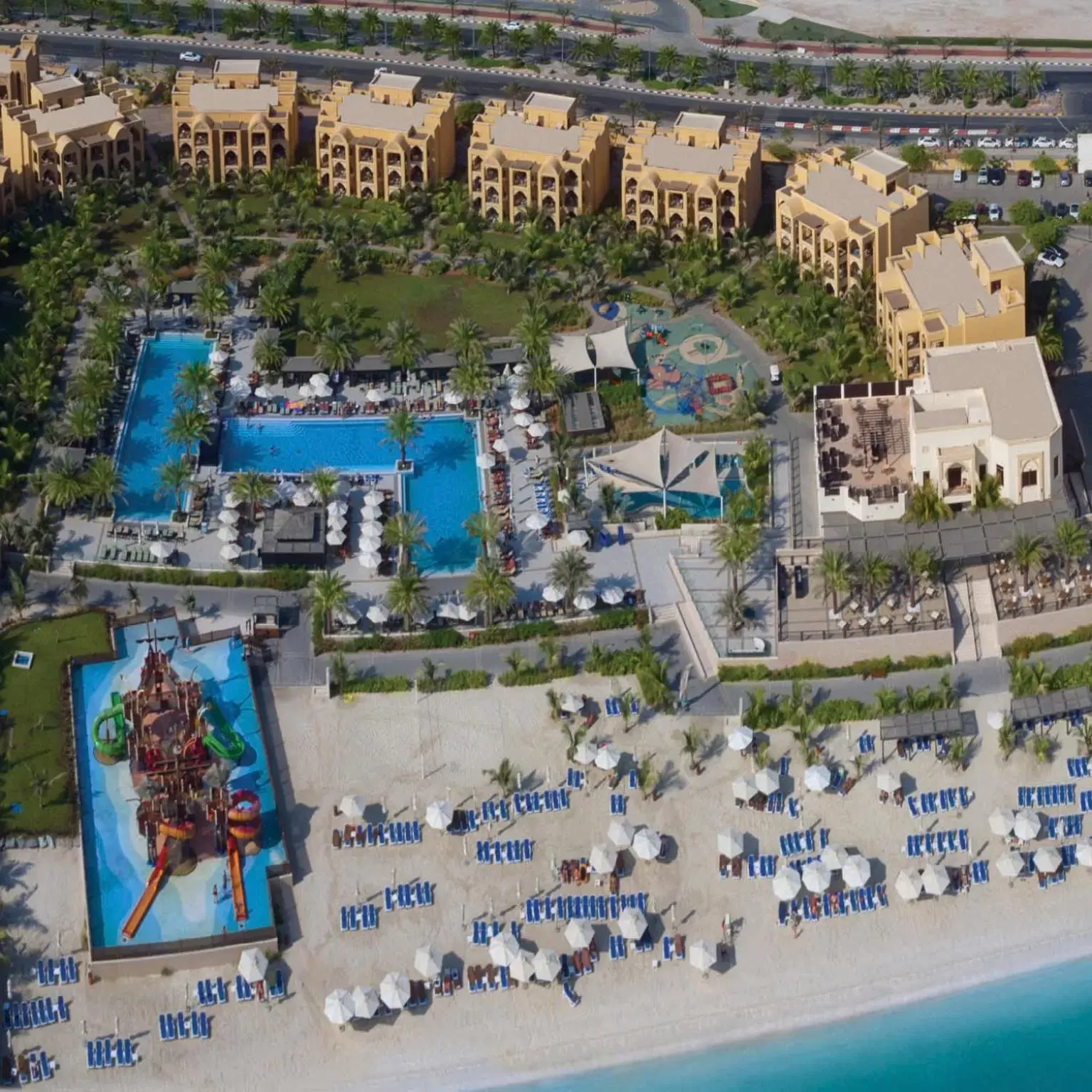 Property building, Bird's-eye View in DoubleTree by Hilton Resort & Spa Marjan Island