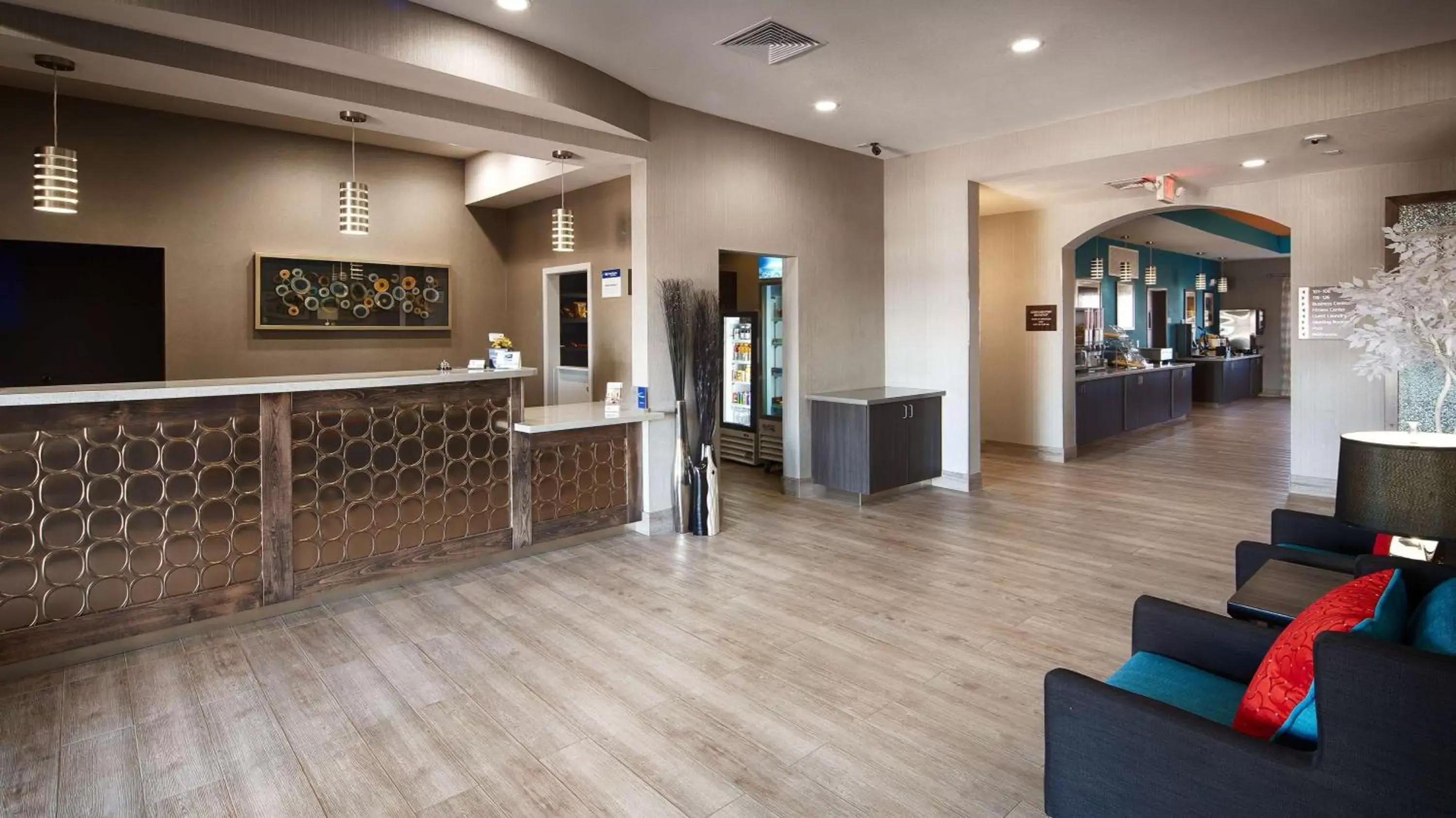 Property building, Lobby/Reception in Best Western Plus Lonestar Inn & Suites