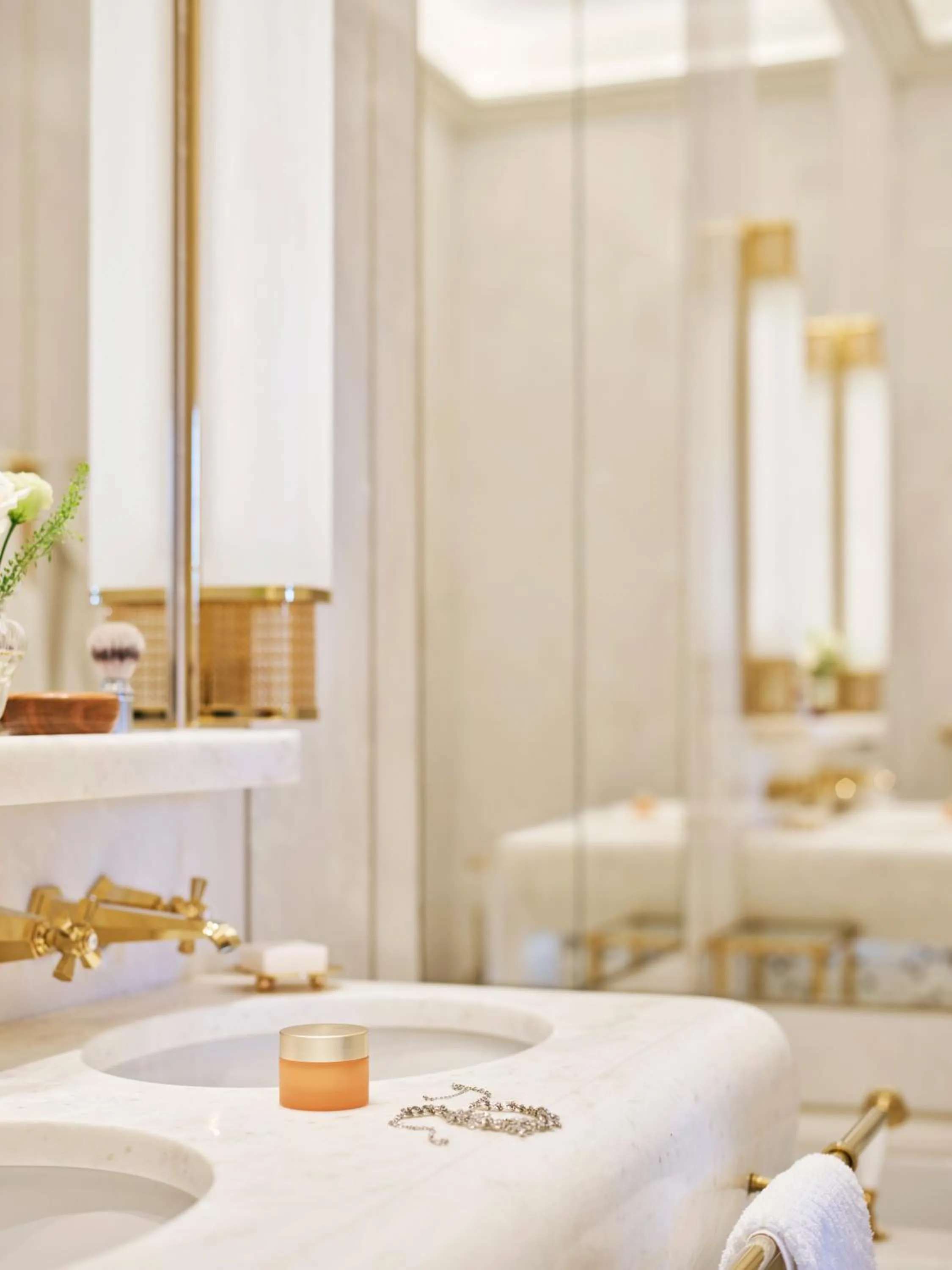 Bathroom in Hotel Eden - Dorchester Collection