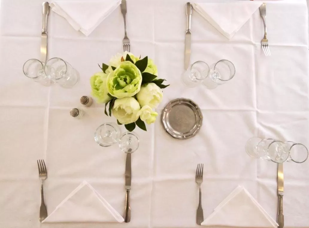 Decorative detail in Hôtel de l'Ours