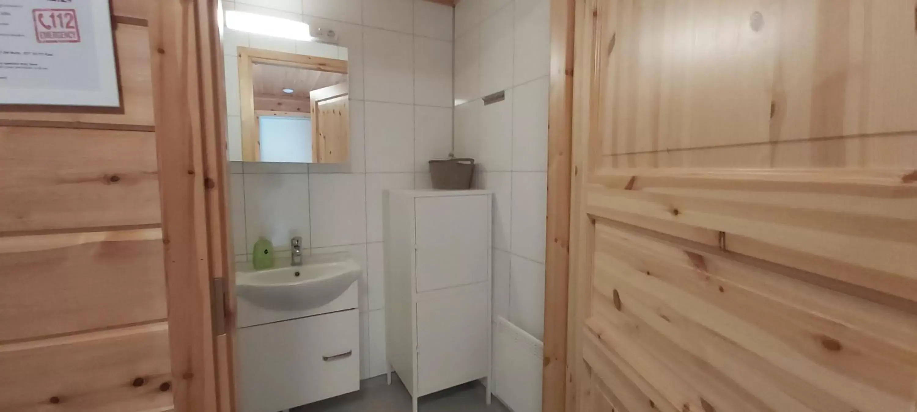 Single Room with Private Bathroom in Hillside Rooms Single Room with Private Bathroom in Hillside Rooms