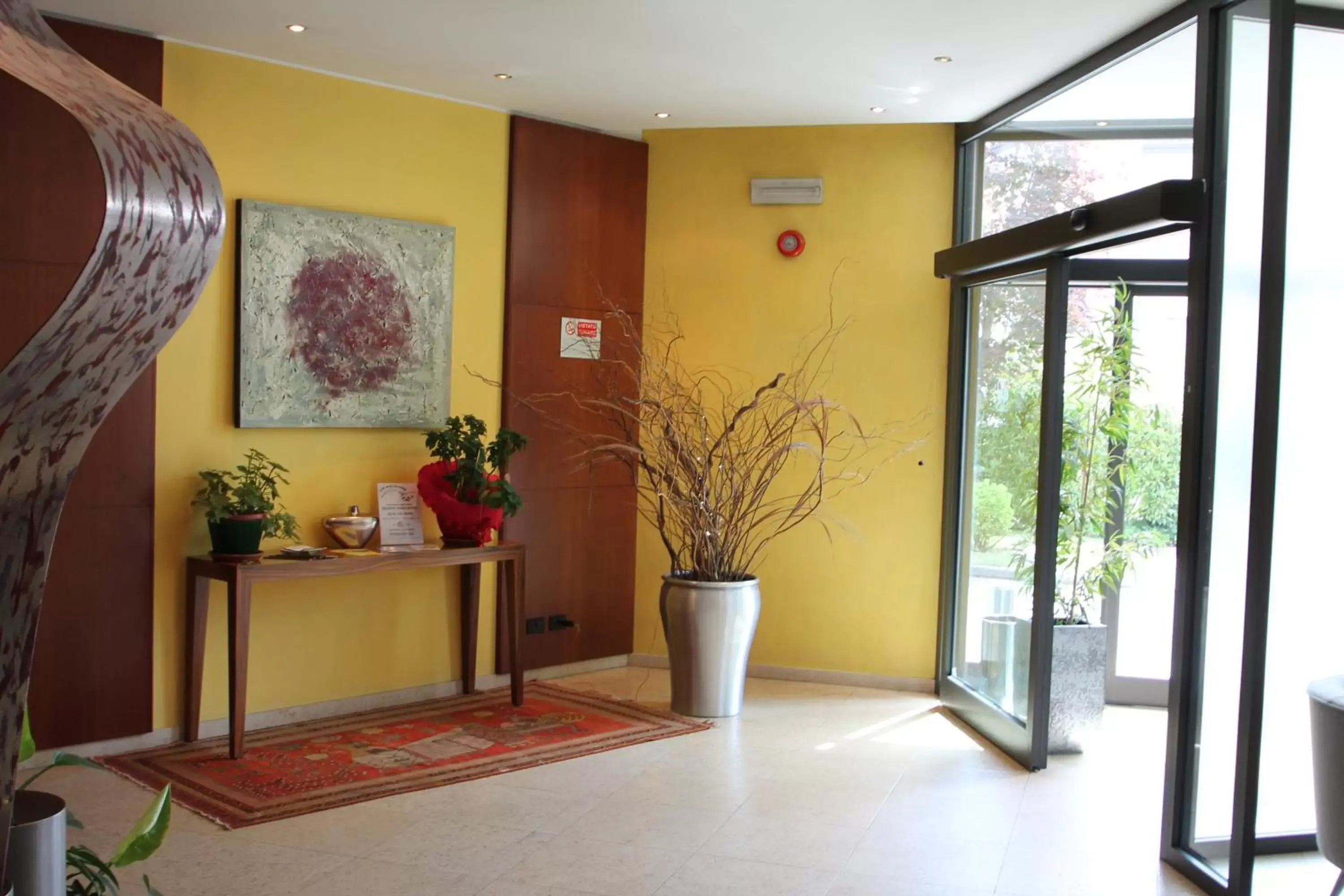 Facade/entrance, Lobby/Reception in MH Hotel Piacenza Fiera