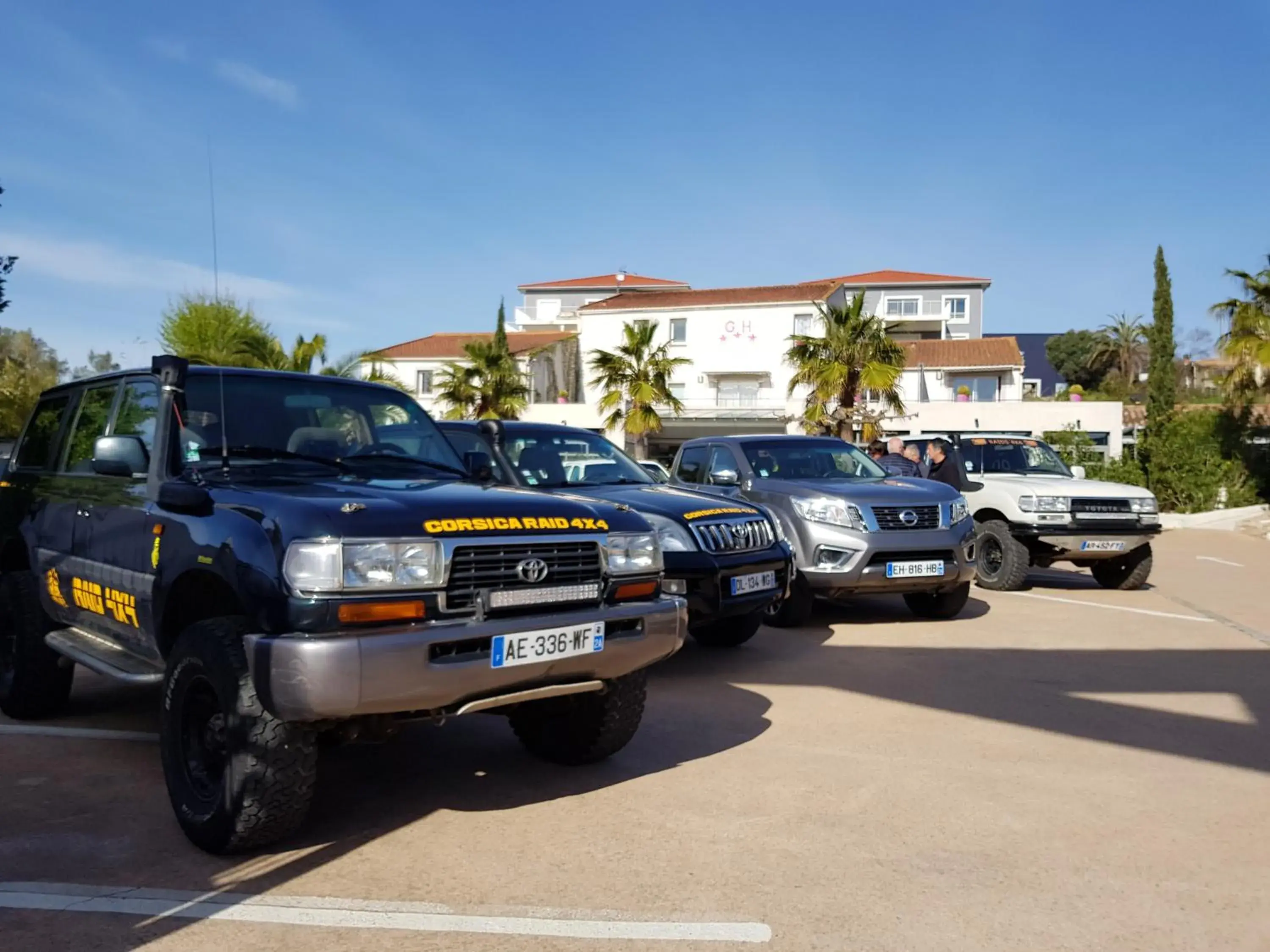 Parking, Property Building in Golfe Hotel