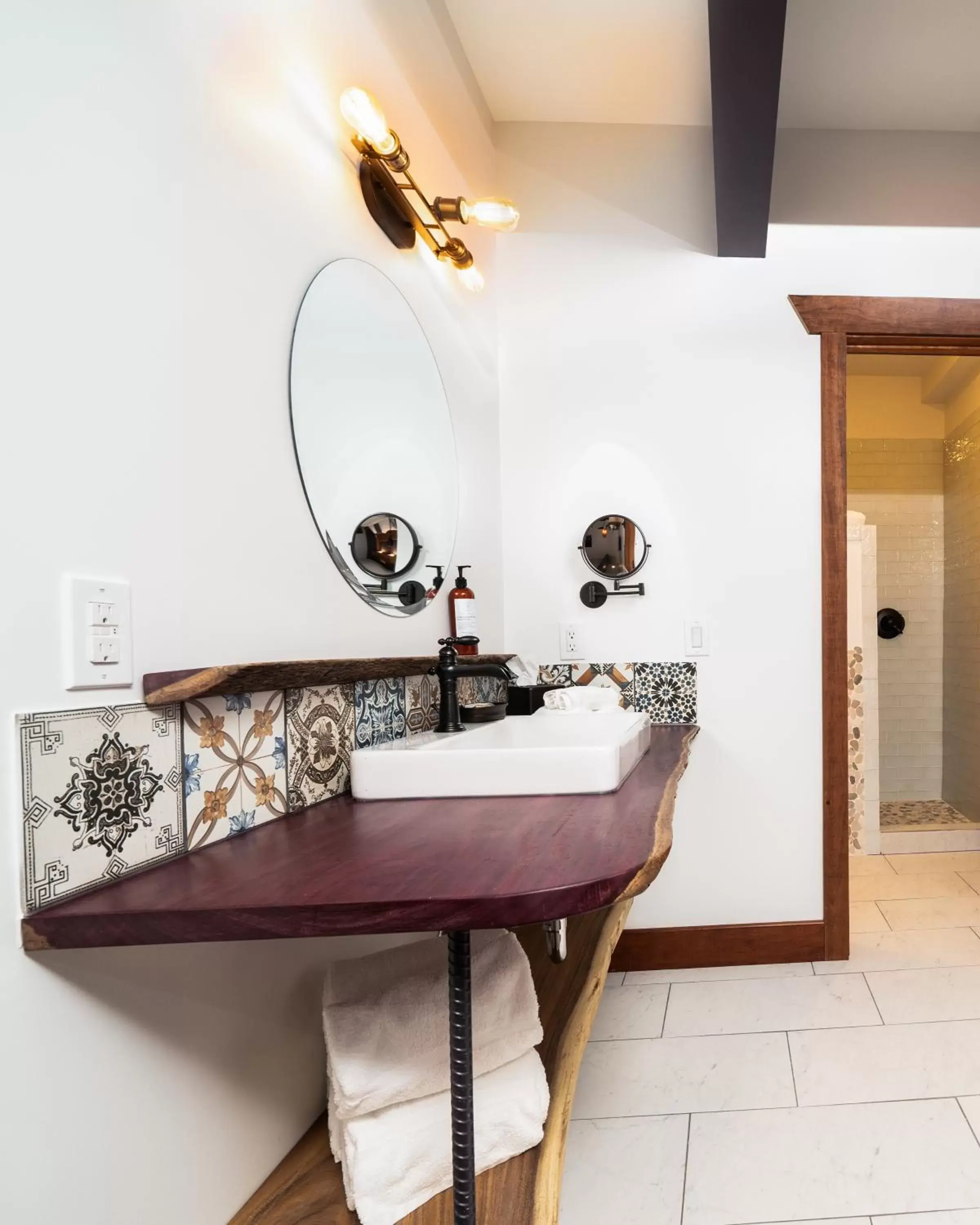 Bathroom in The Horton Hotel