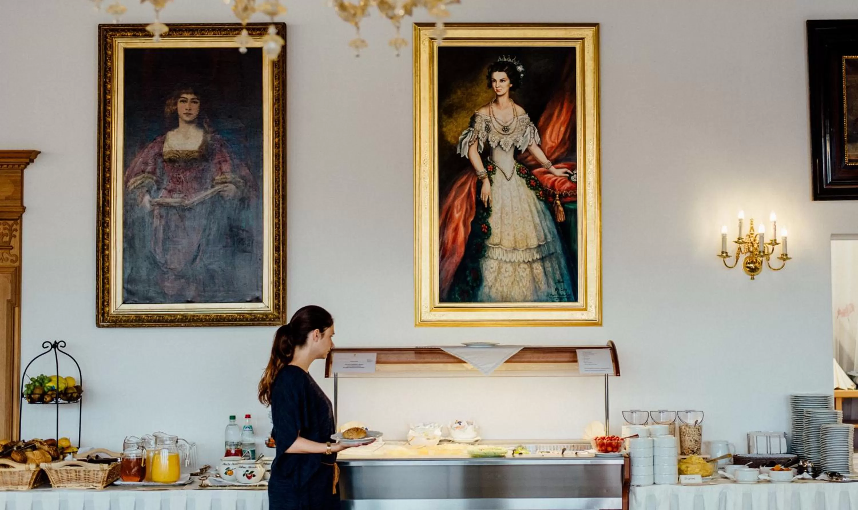 Buffet breakfast in Hotel Wilder Mann