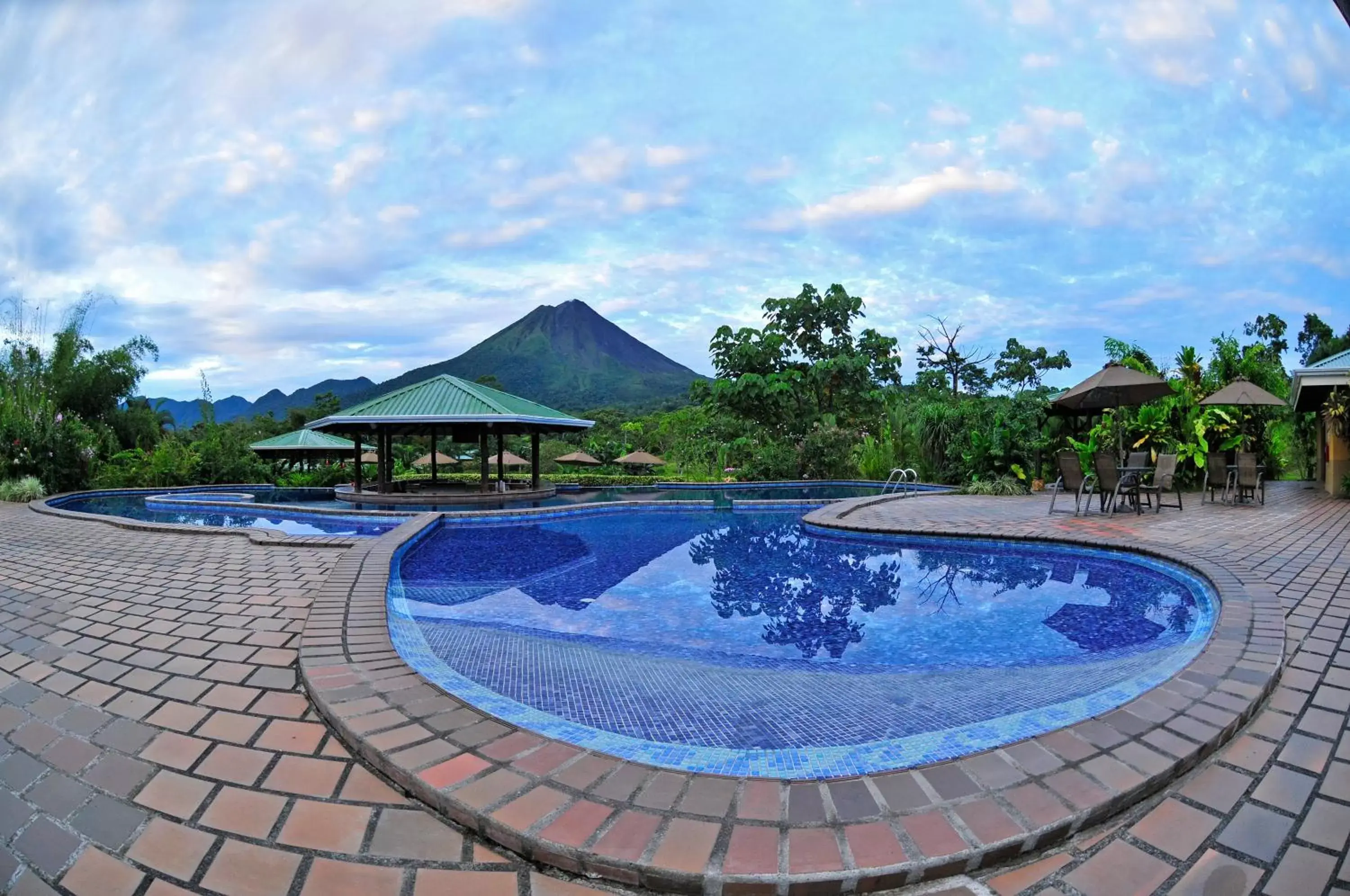 Area and facilities, Swimming Pool in Arenal Manoa Resort & Hot Springs