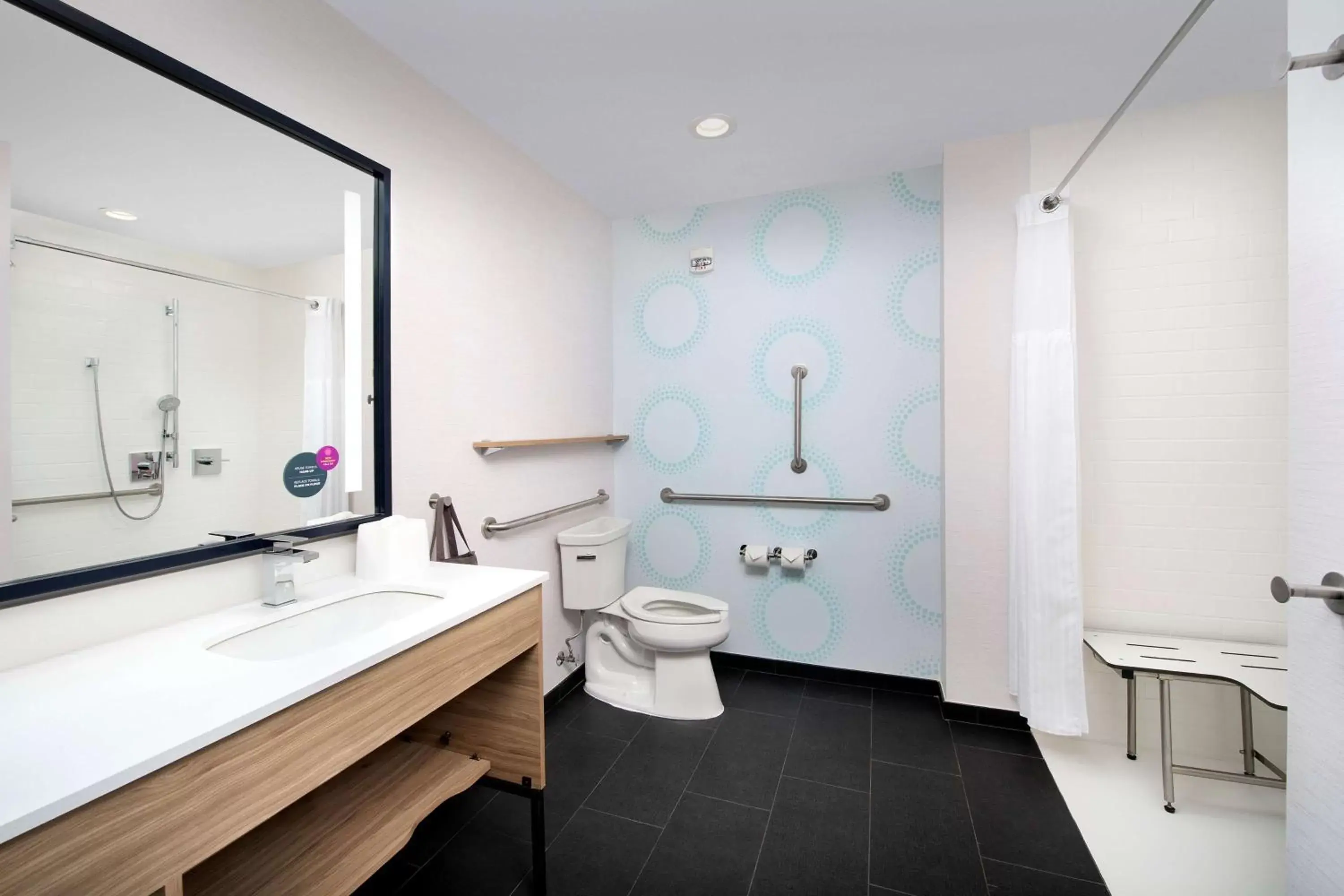 Bathroom in Tru By Hilton Charleston Ashley Phosphate, Sc