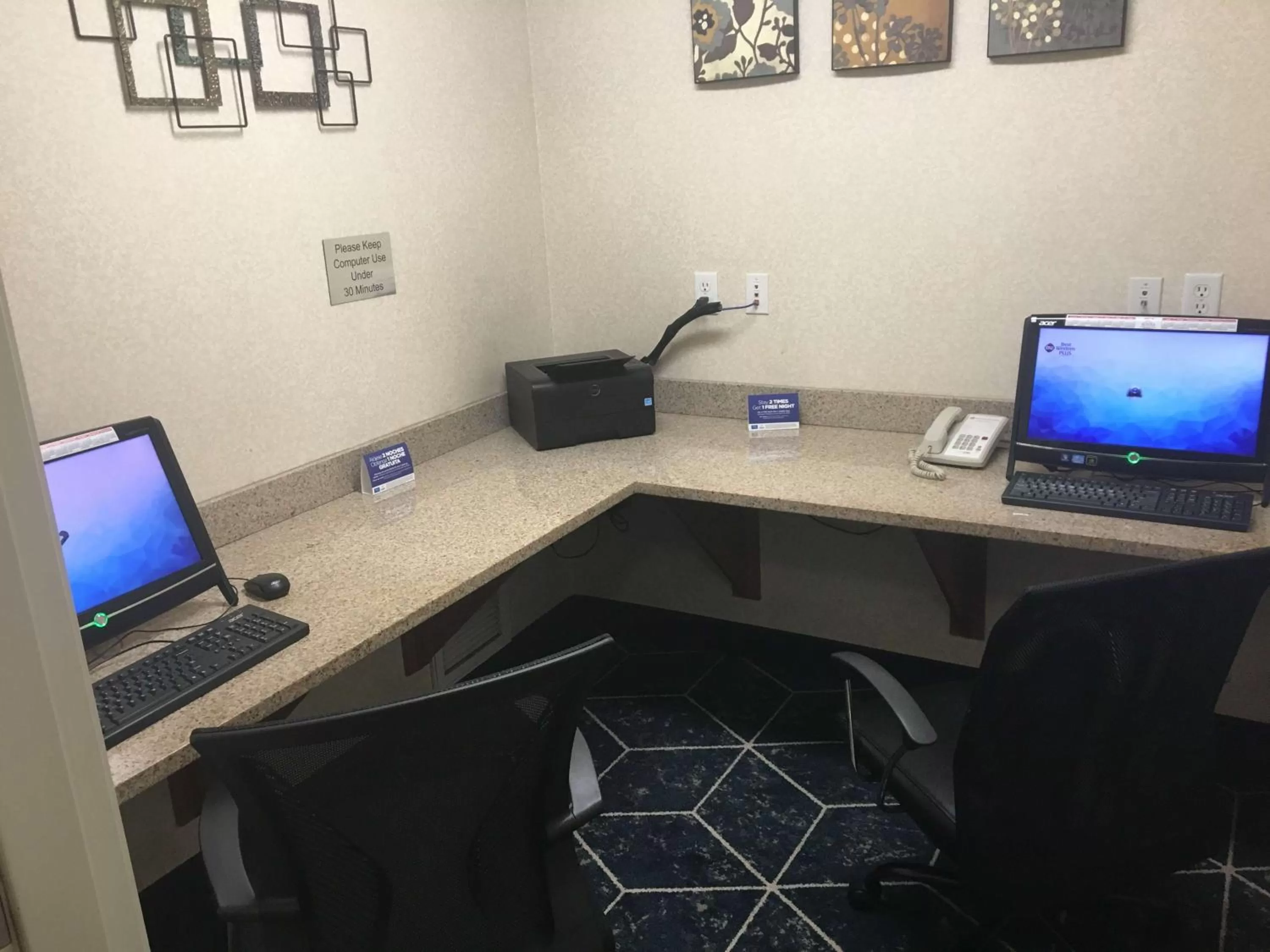 On site in Best Western Plus Gateway Inn & Suites - Aurora