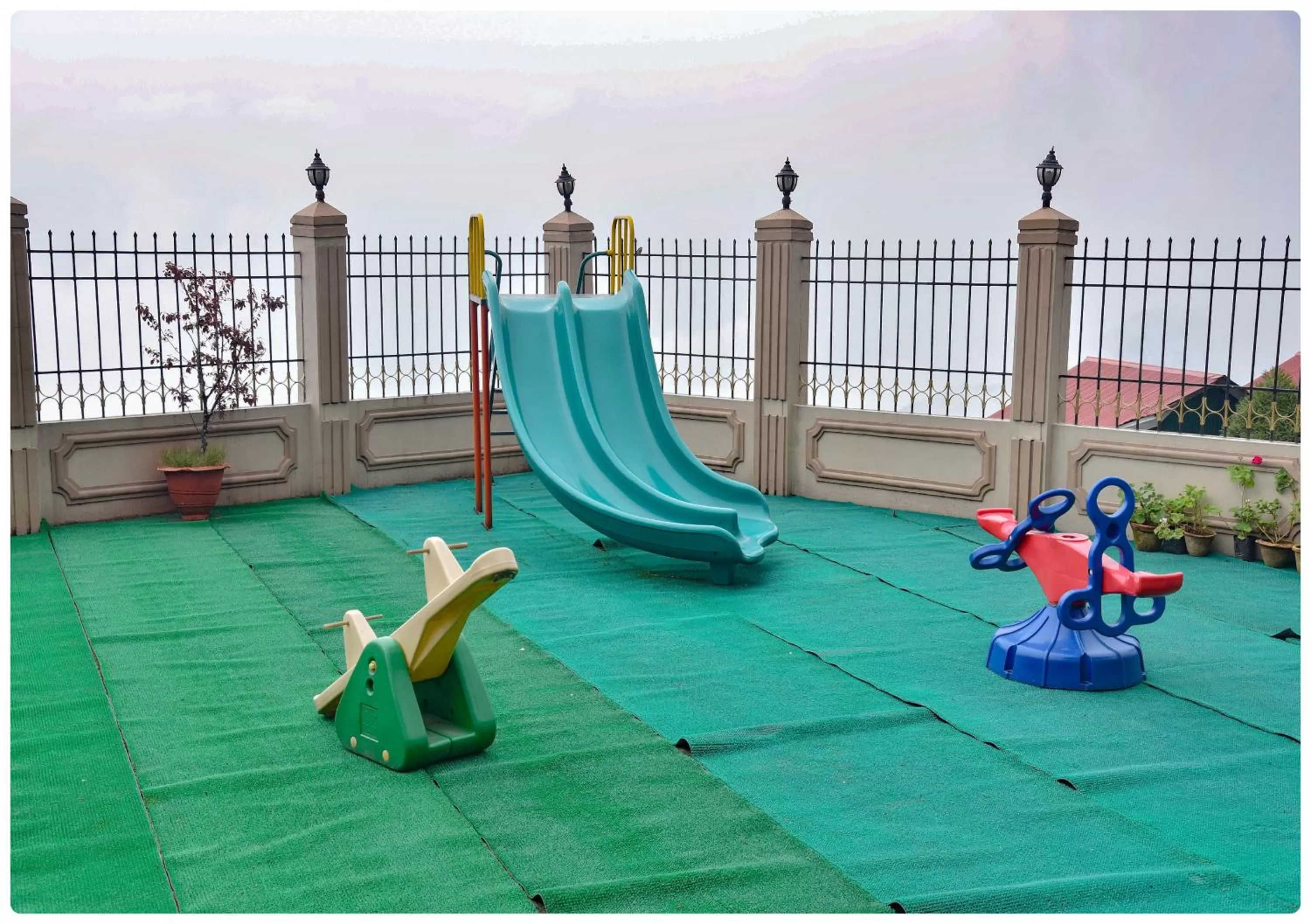 Children play ground in Cedar Inn