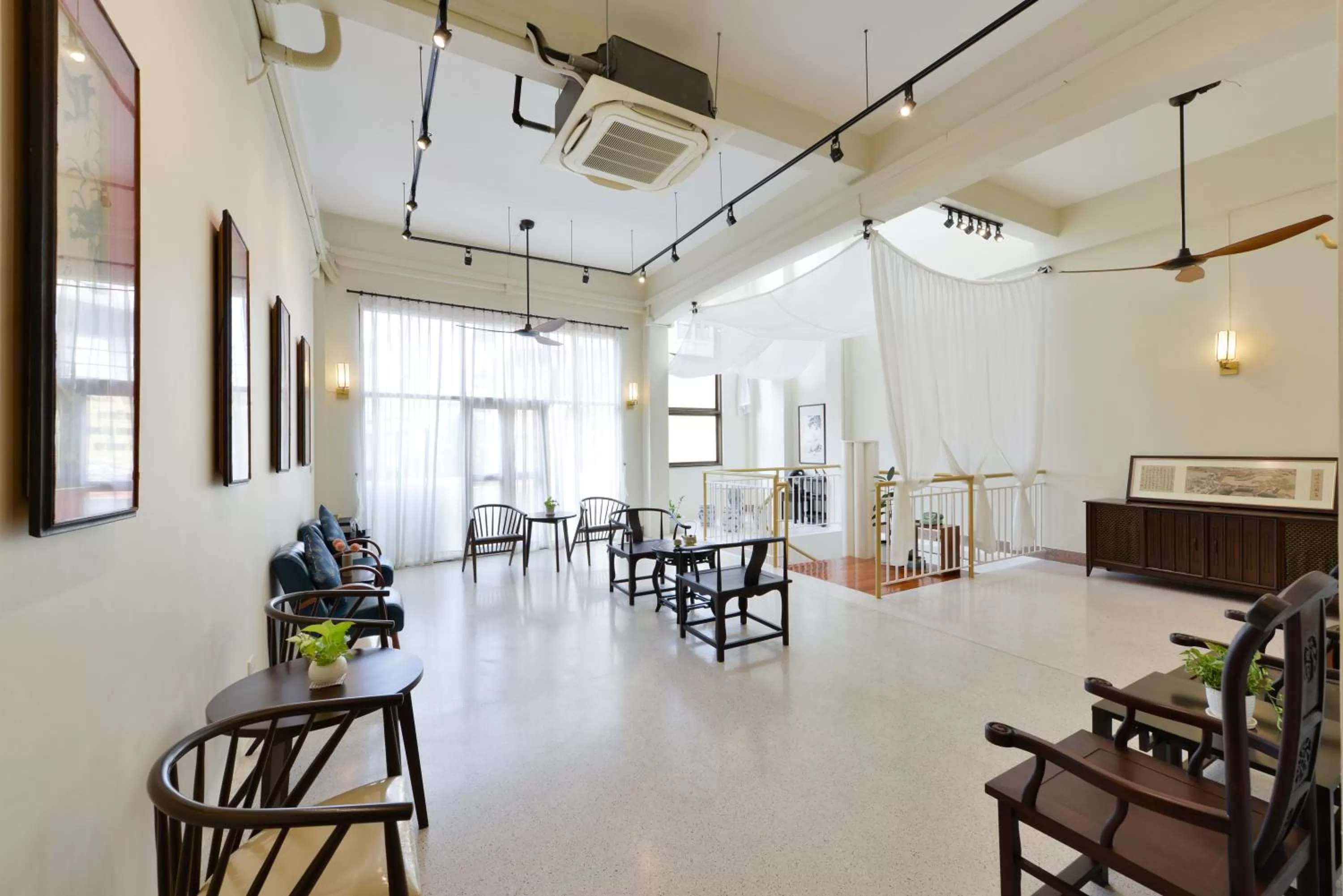 Area and facilities in Oldthaiheng Hotel