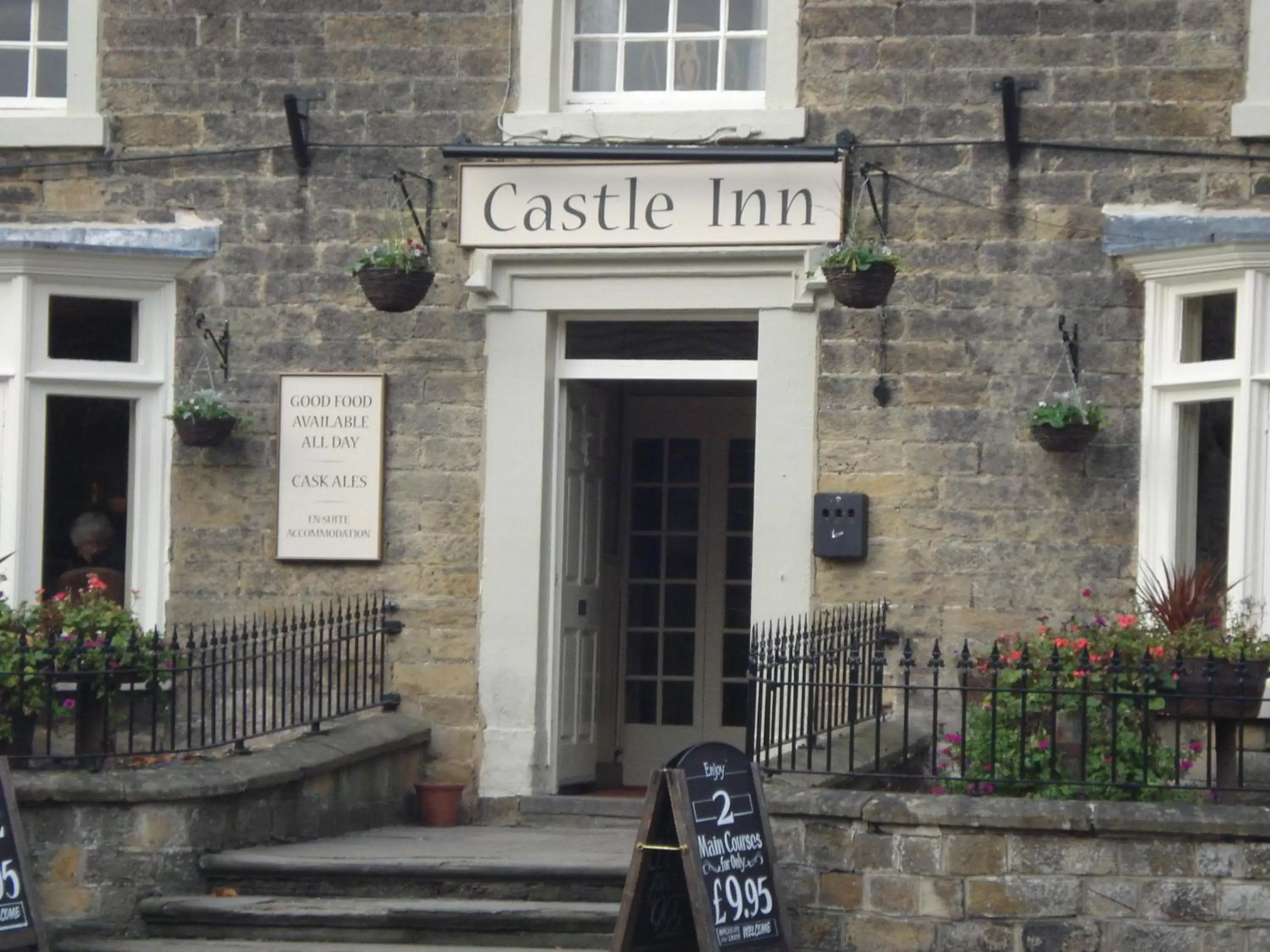 Facade/entrance in Castle Inn by Greene King Inns